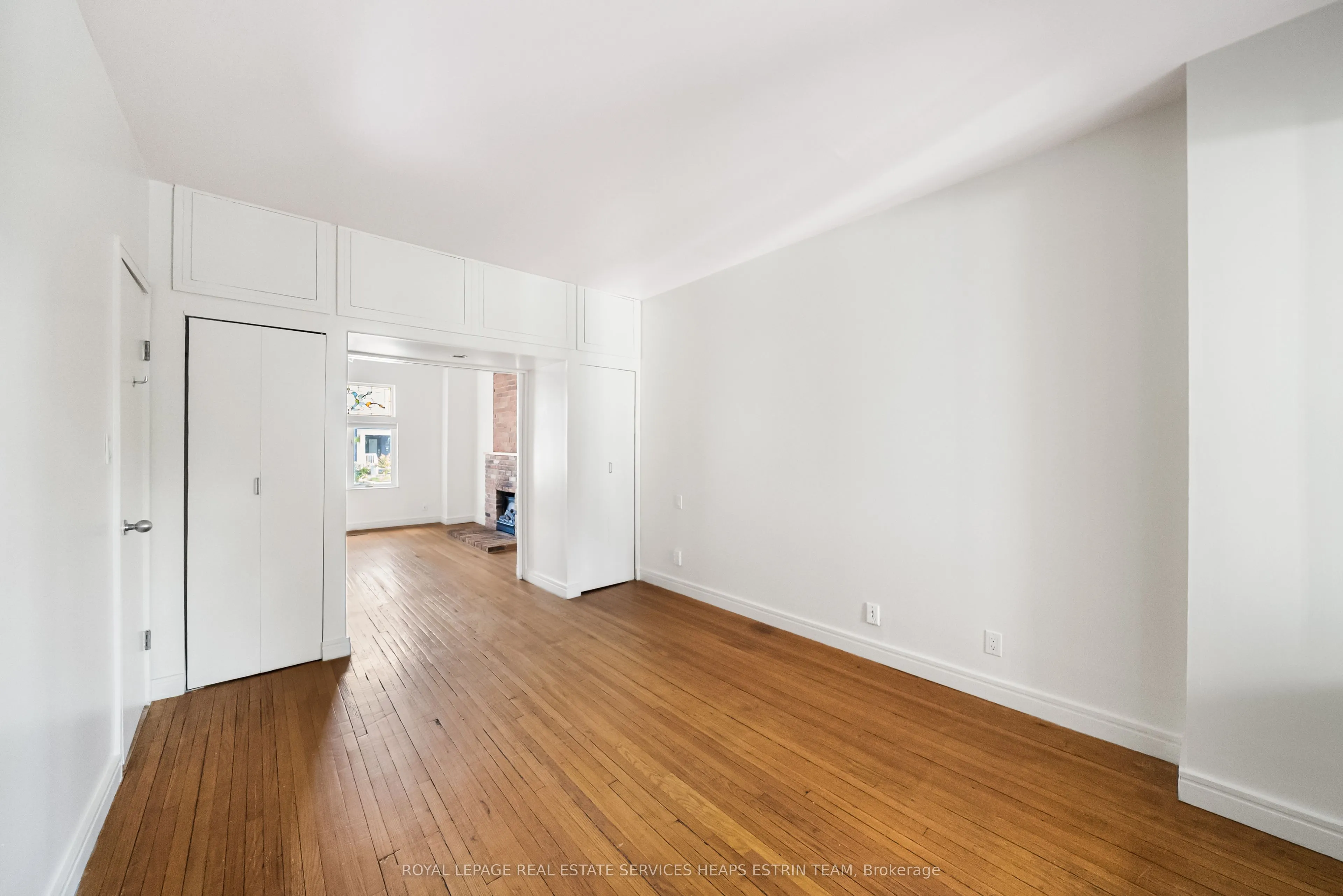 300 Woodbine Avenue