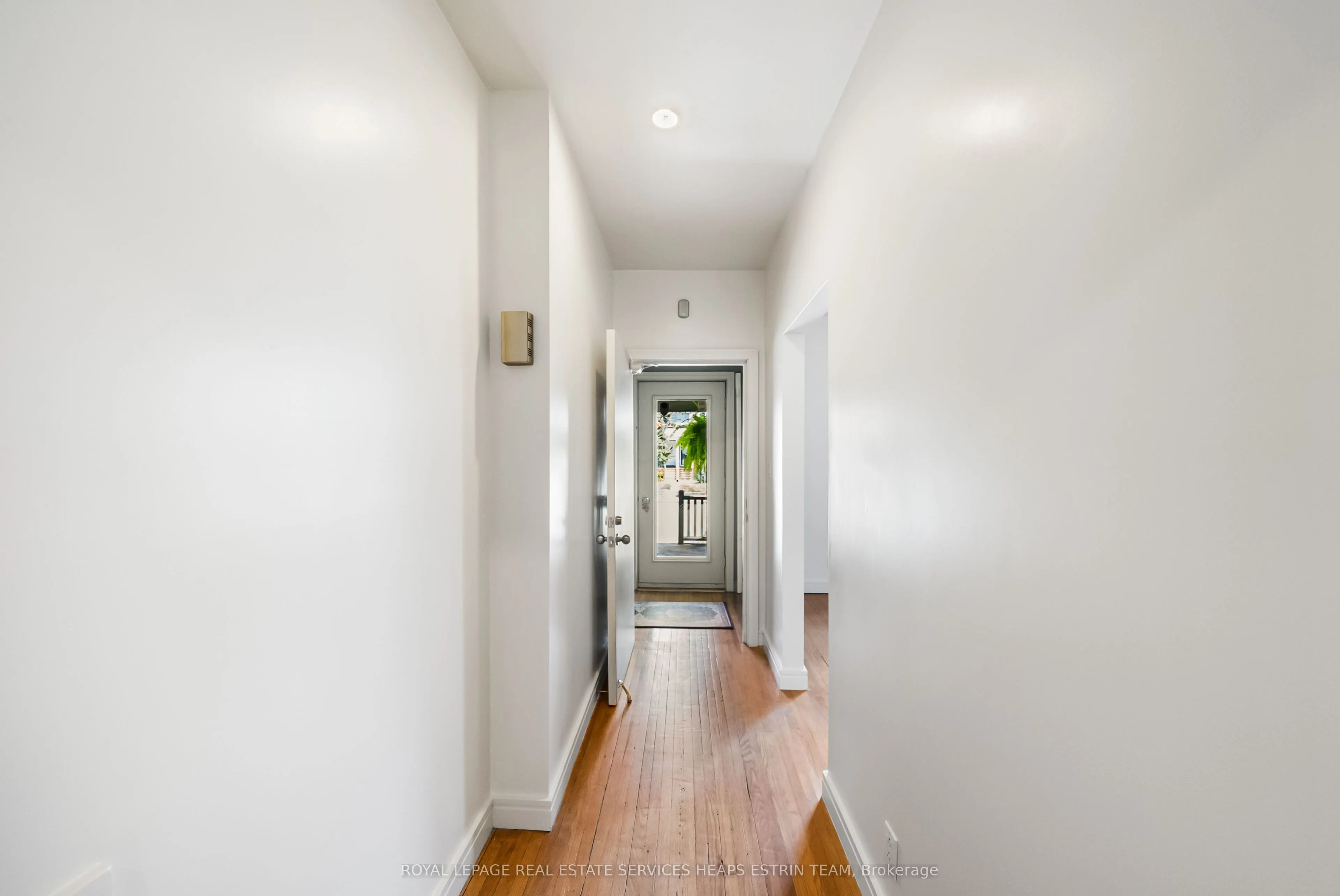 300 Woodbine Avenue
