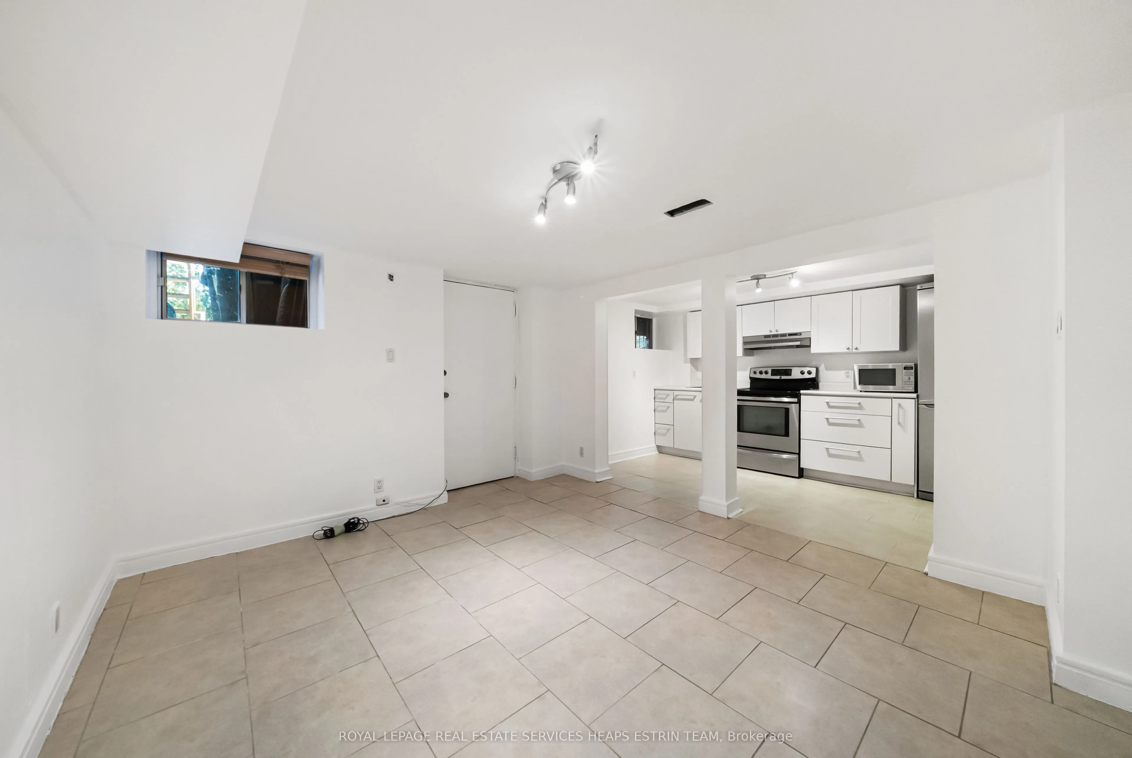 300 Woodbine Avenue