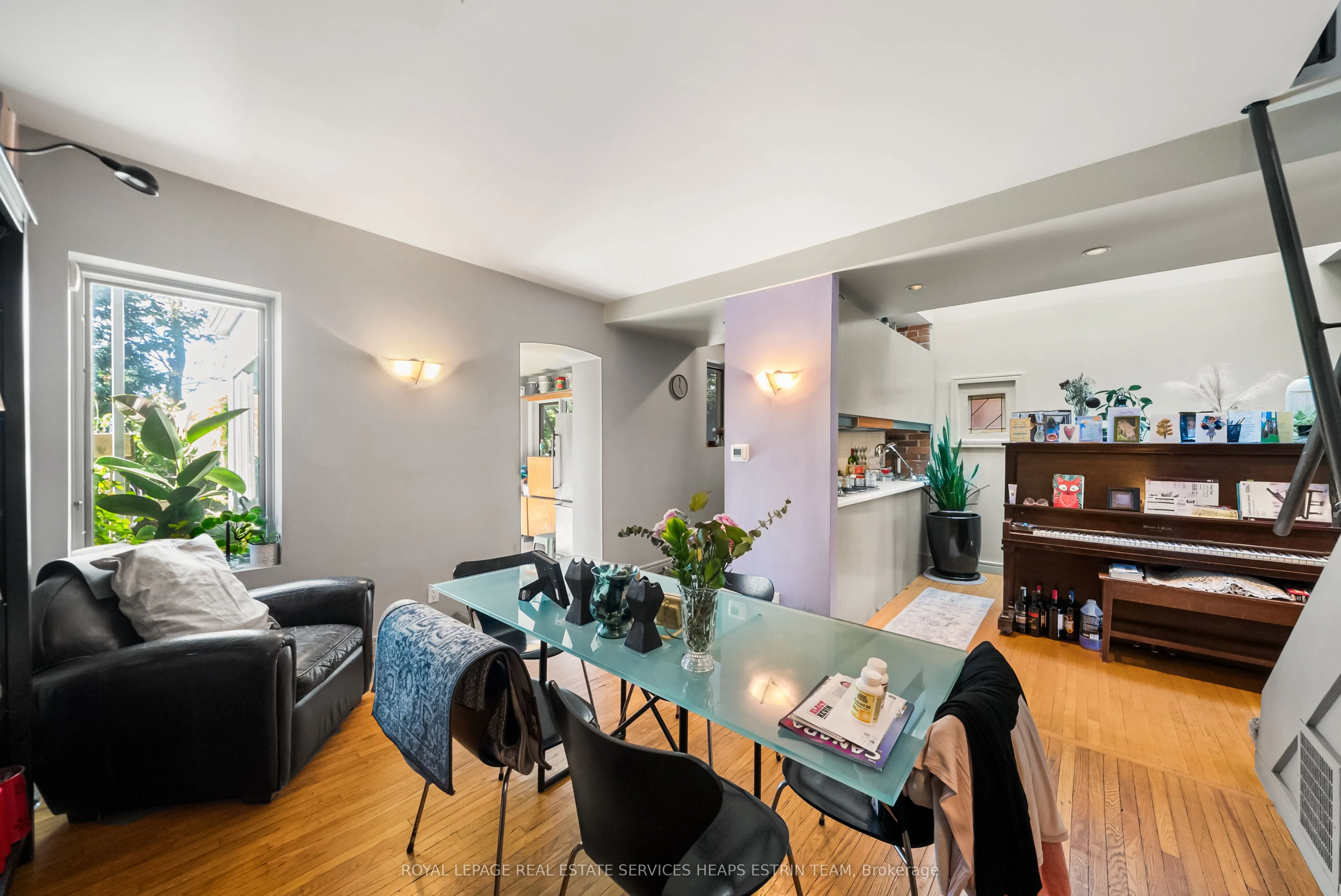 300 Woodbine Avenue