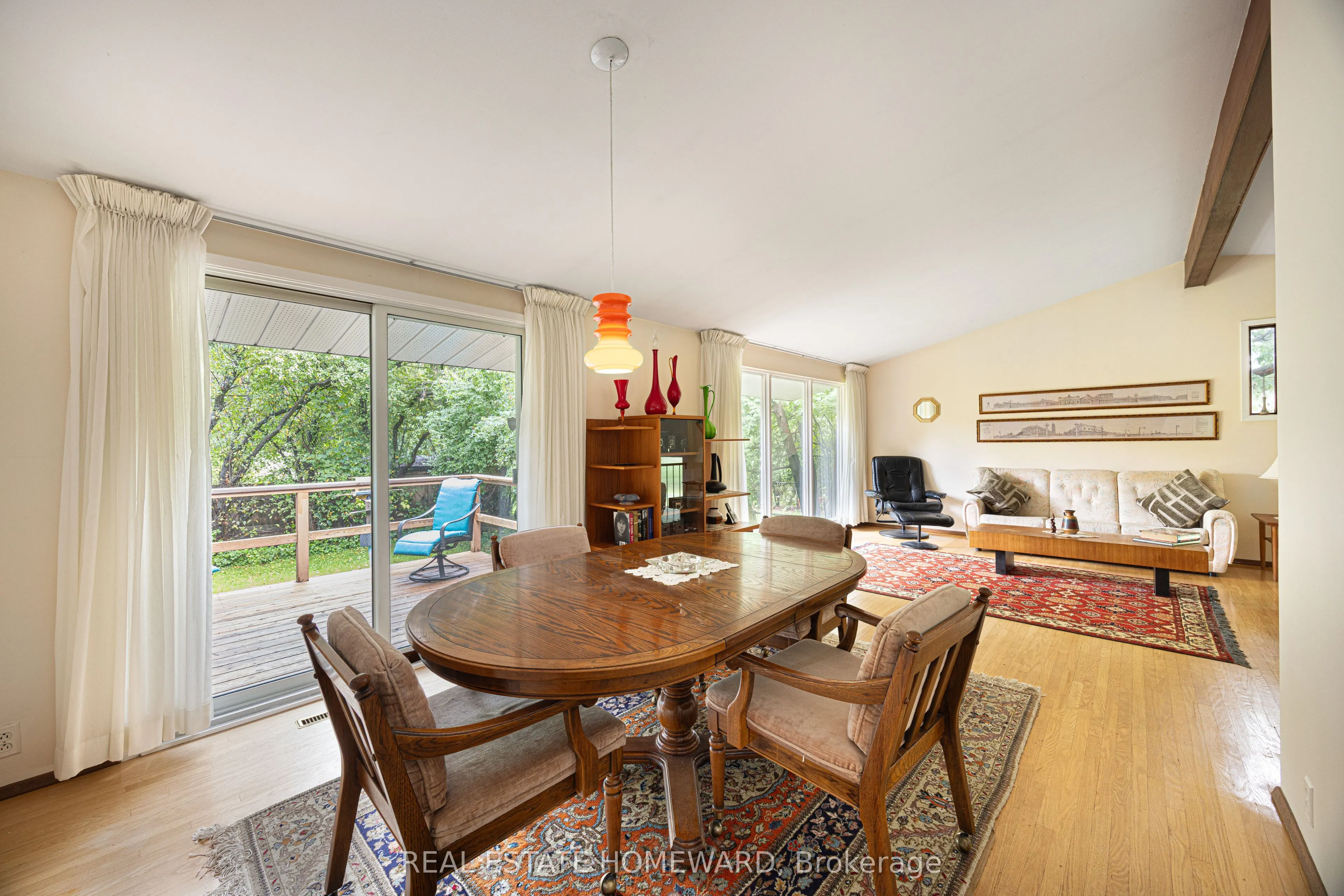23 Norbury Crescent