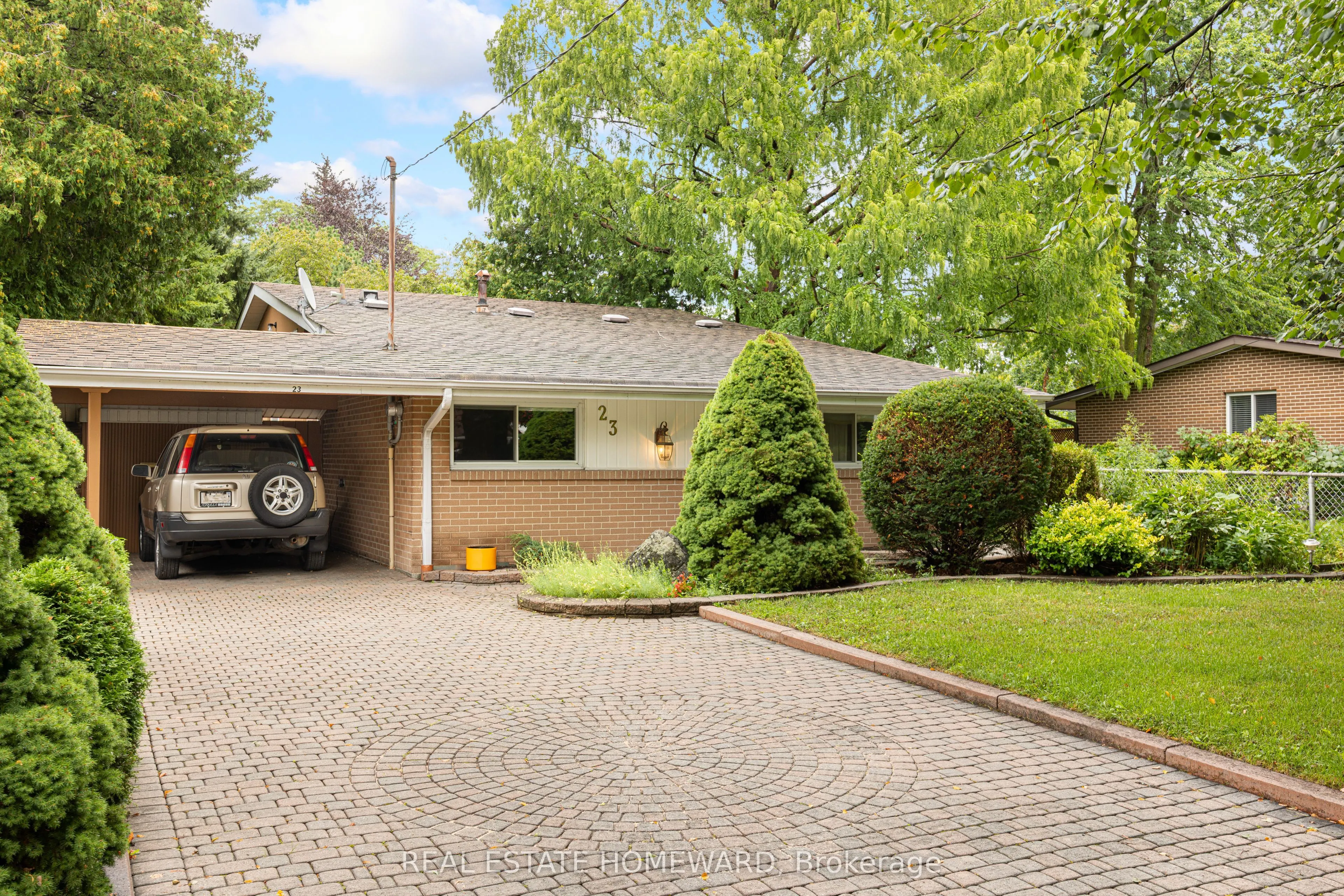 23 Norbury Crescent