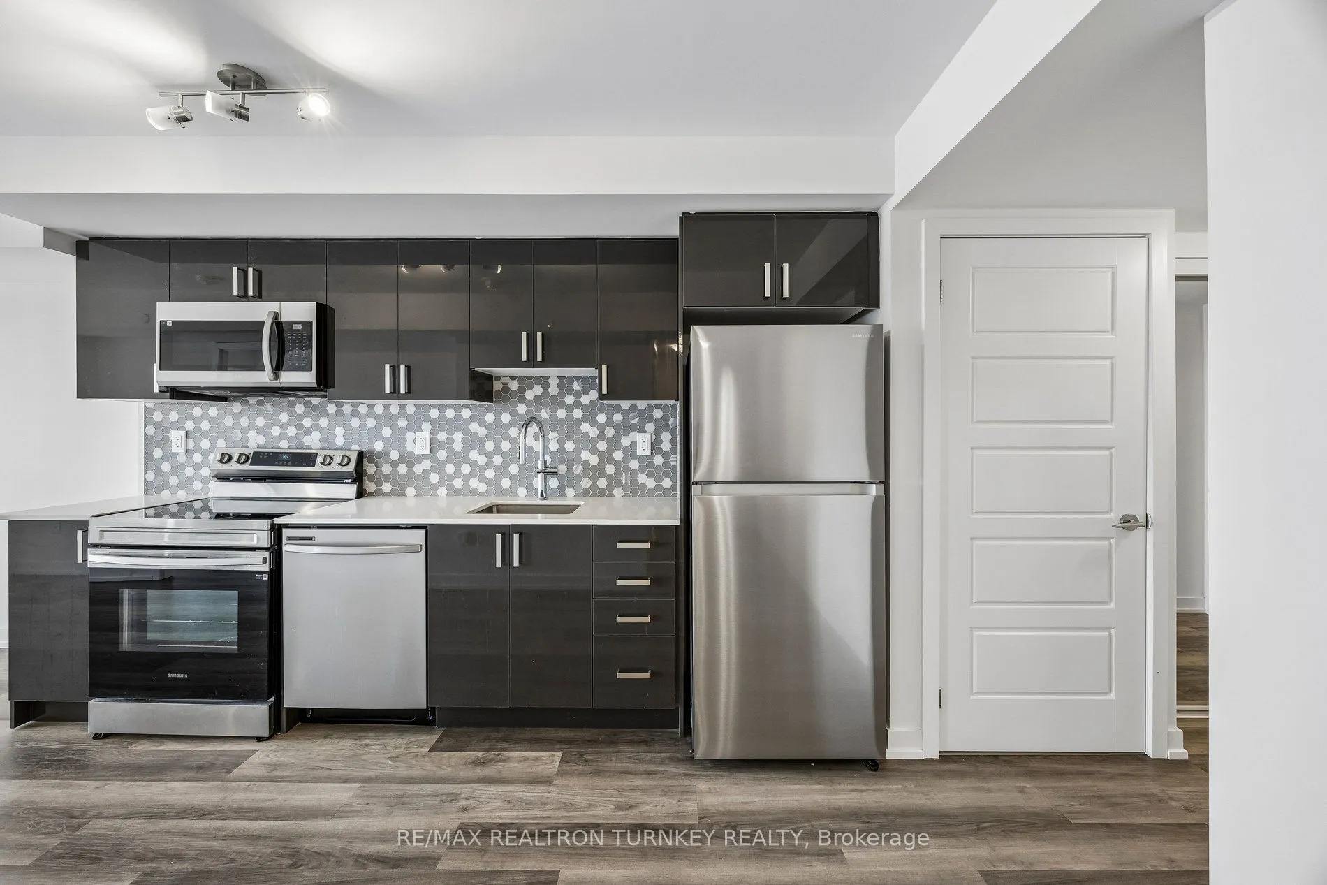 1435 Celebration Drive #912