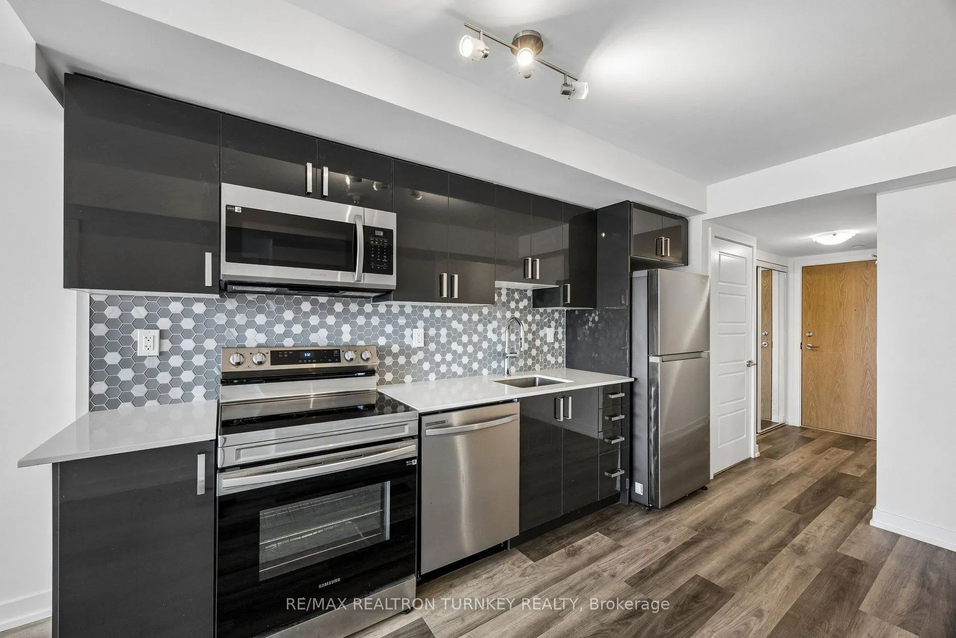 1435 Celebration Drive #912