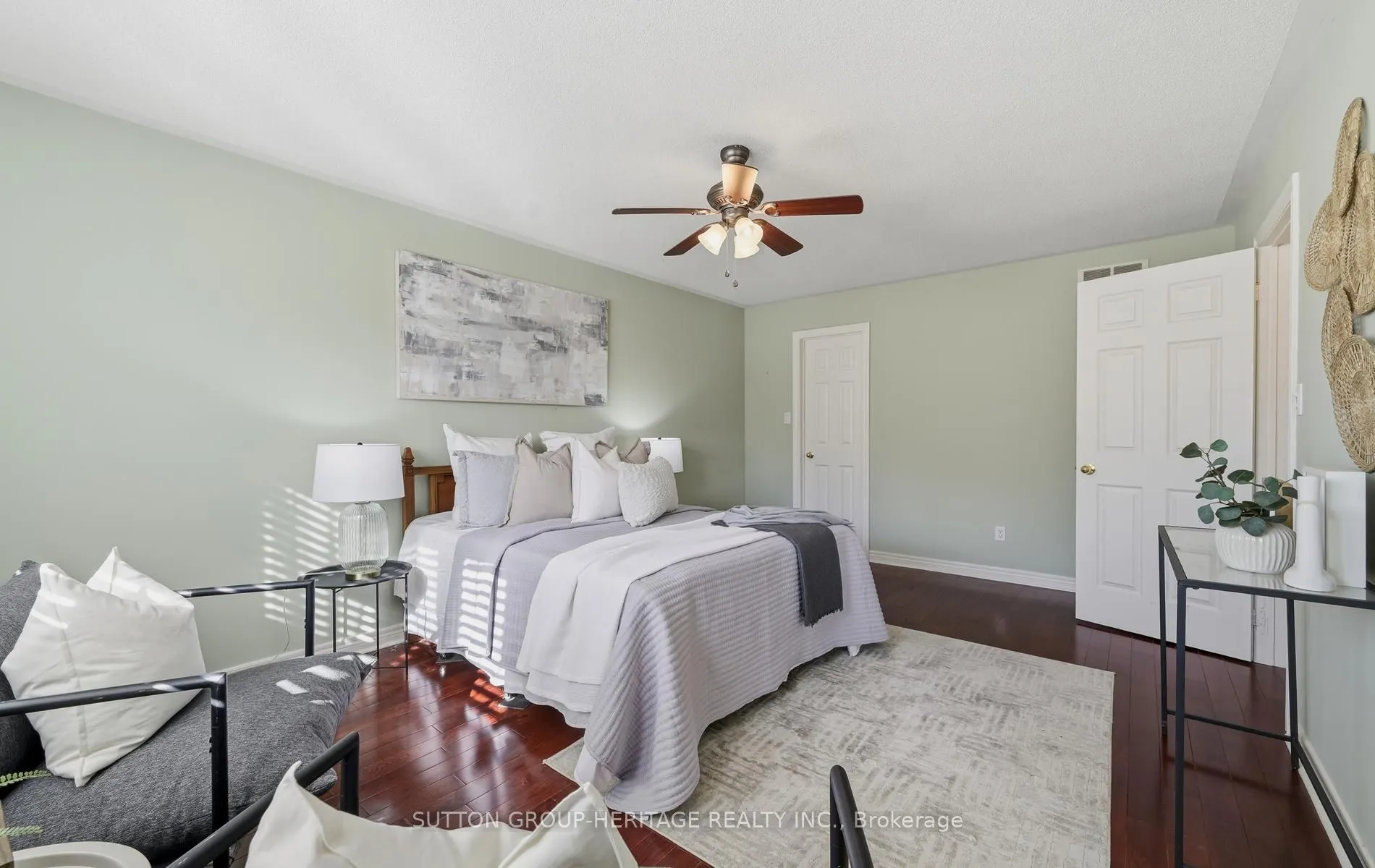 2 Beadle Drive
