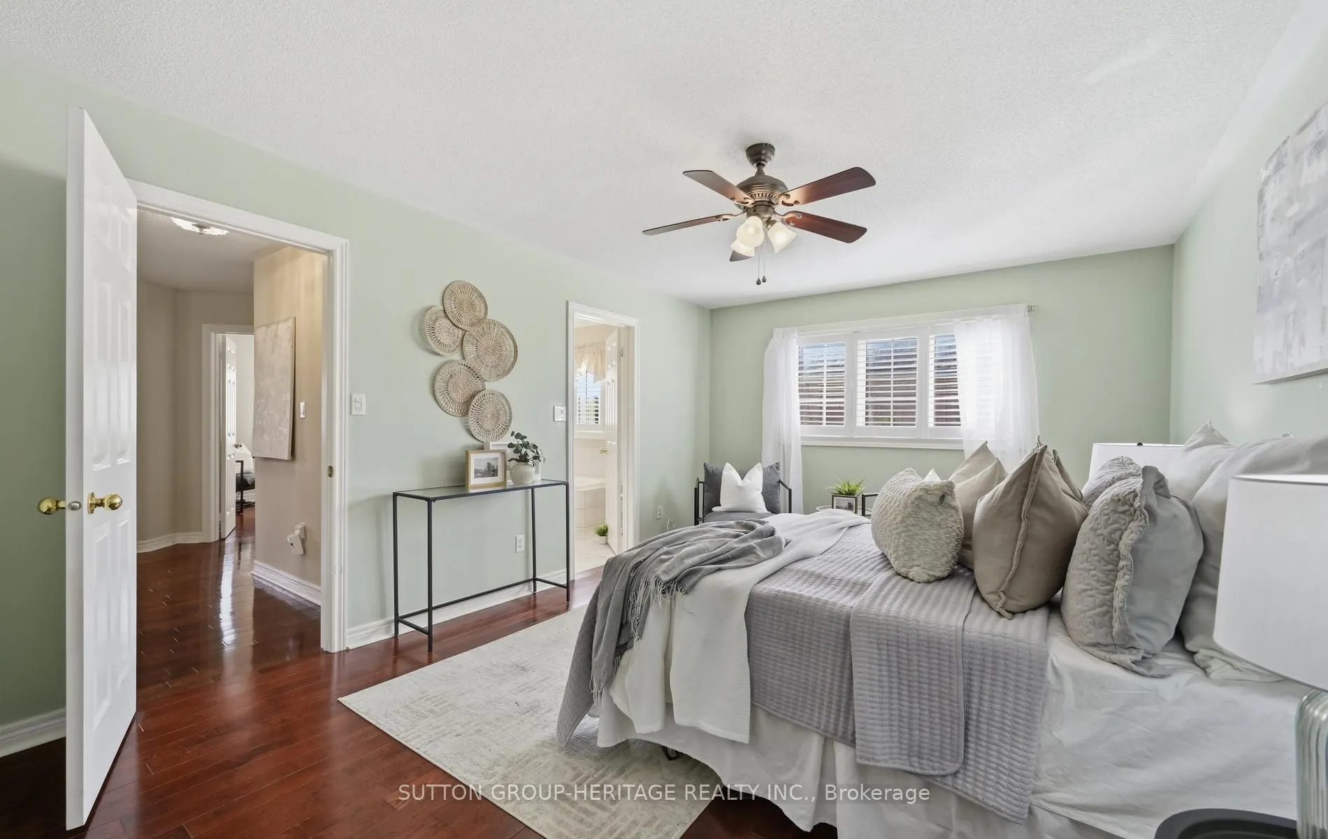 2 Beadle Drive