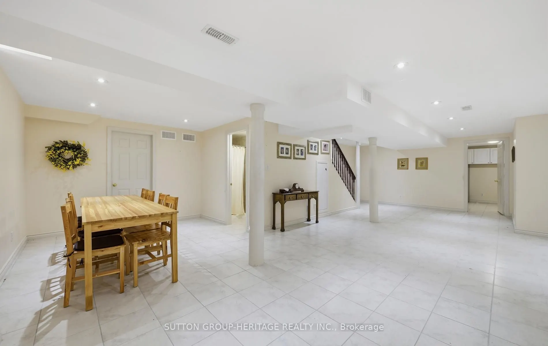 2 Beadle Drive