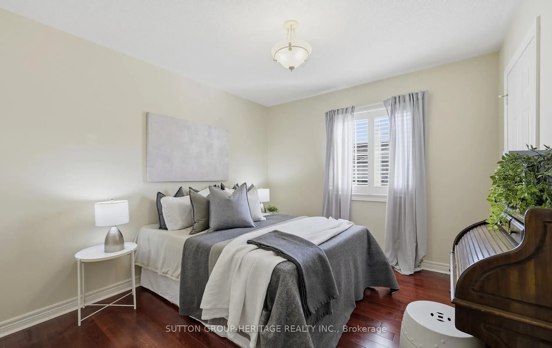 2 Beadle Drive
