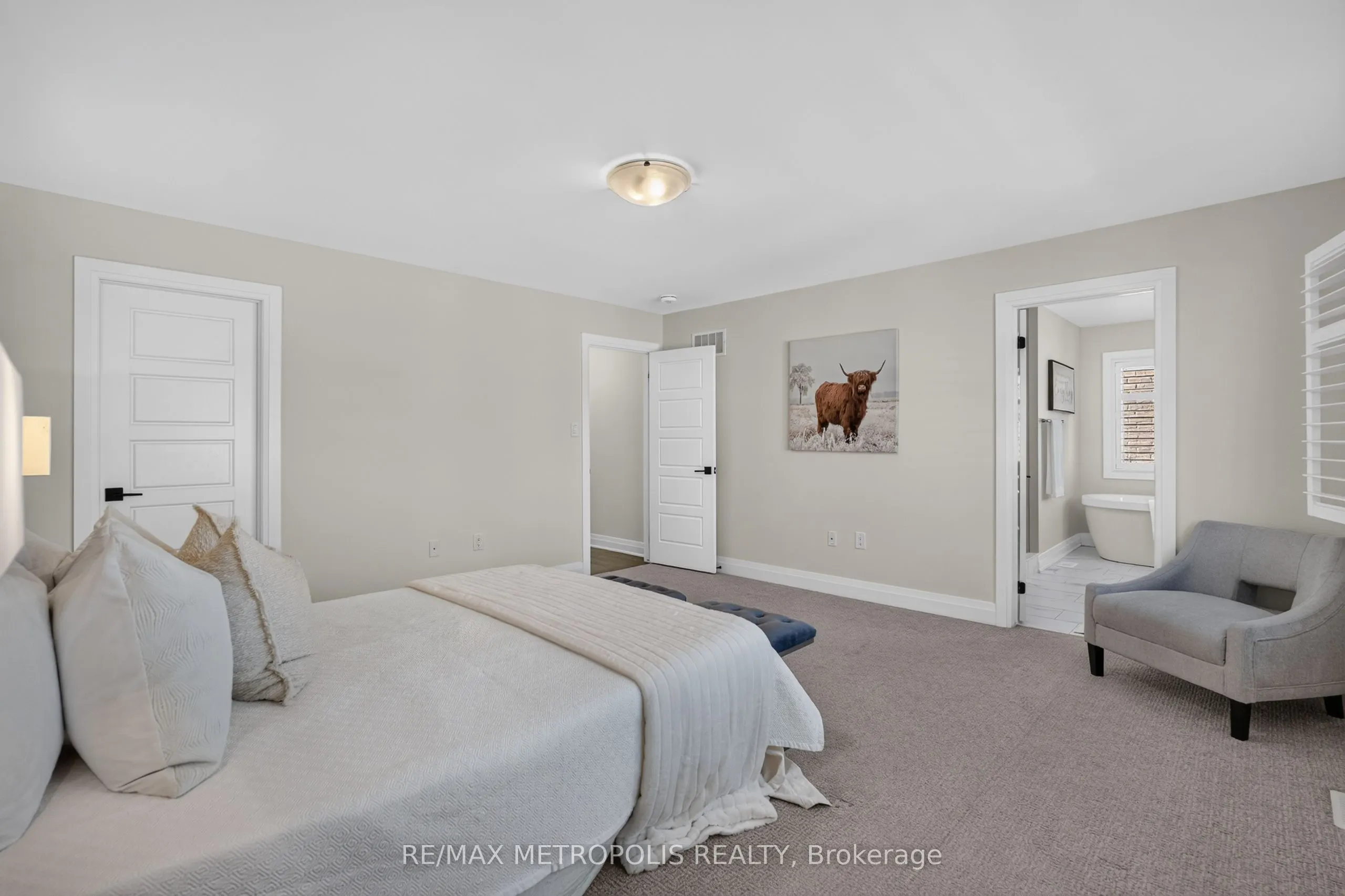 32 Lockyer Drive