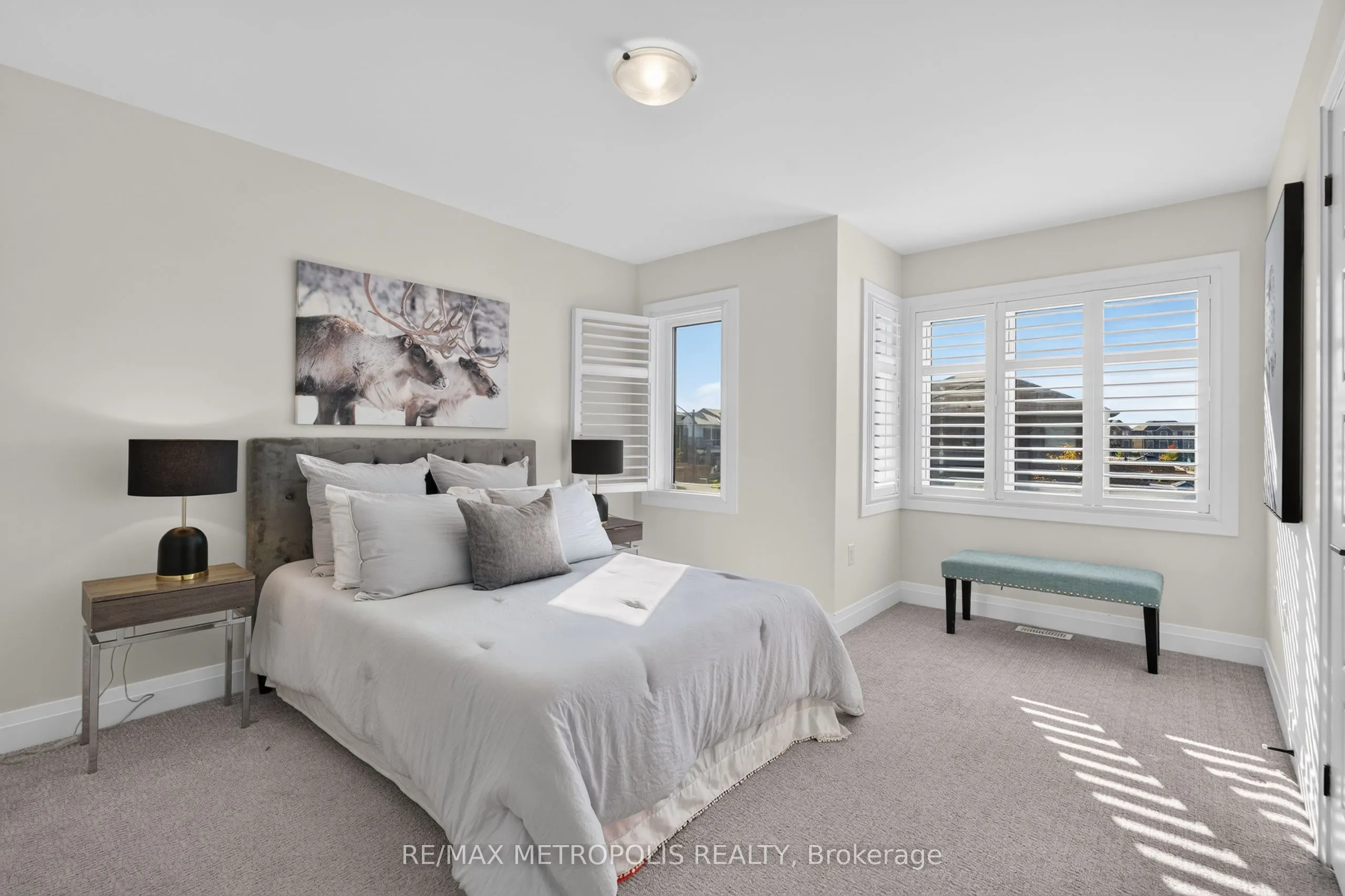 32 Lockyer Drive
