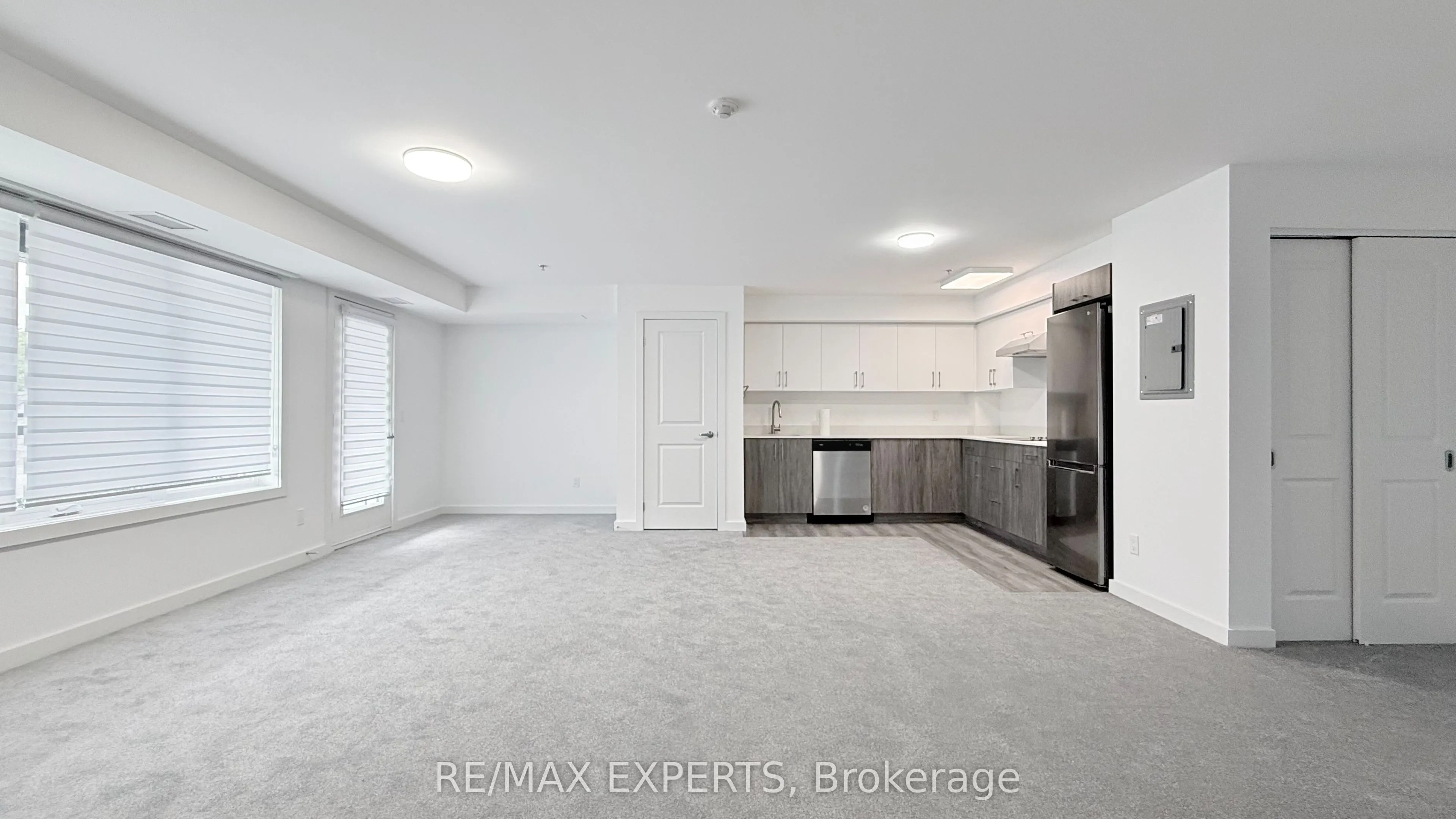 45 Connaught Avenue #402