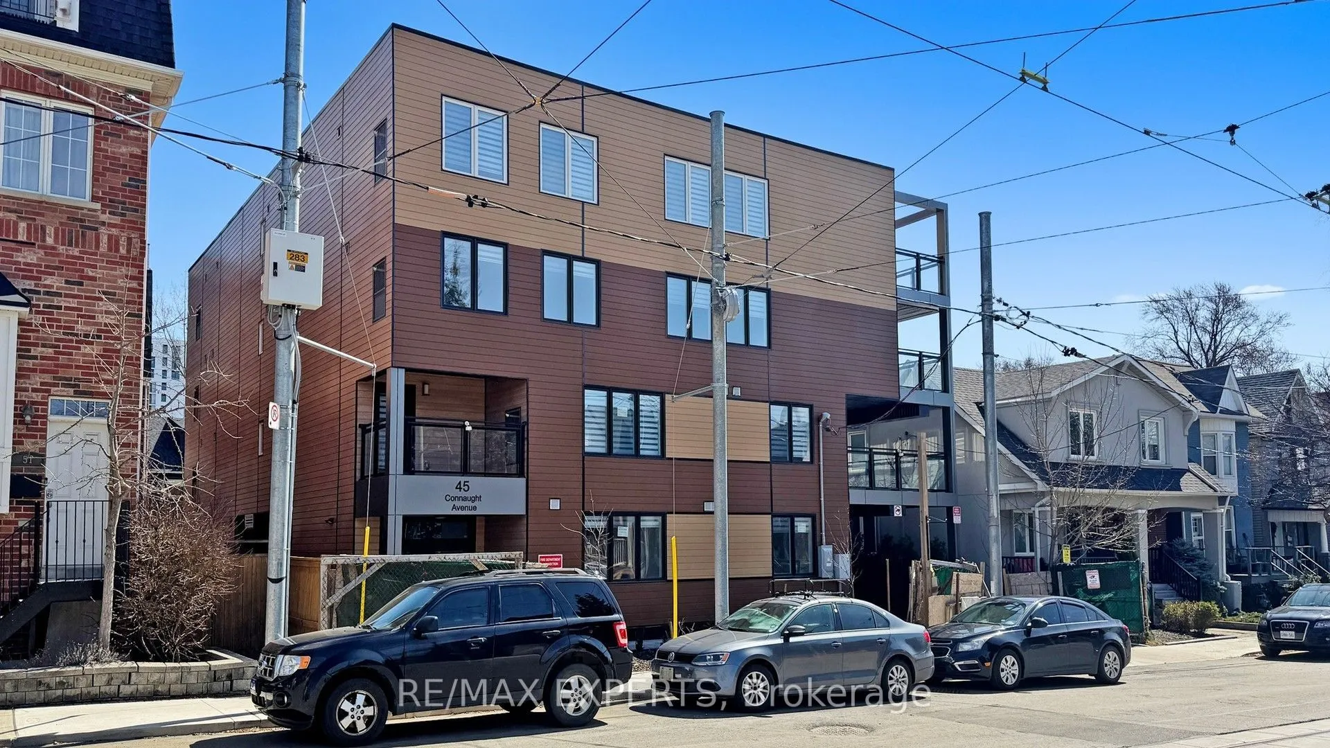 45 Connaught Avenue #402