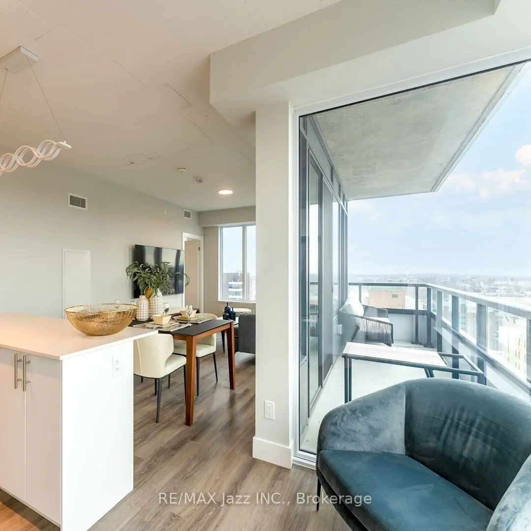 80 Bond Street E #1508