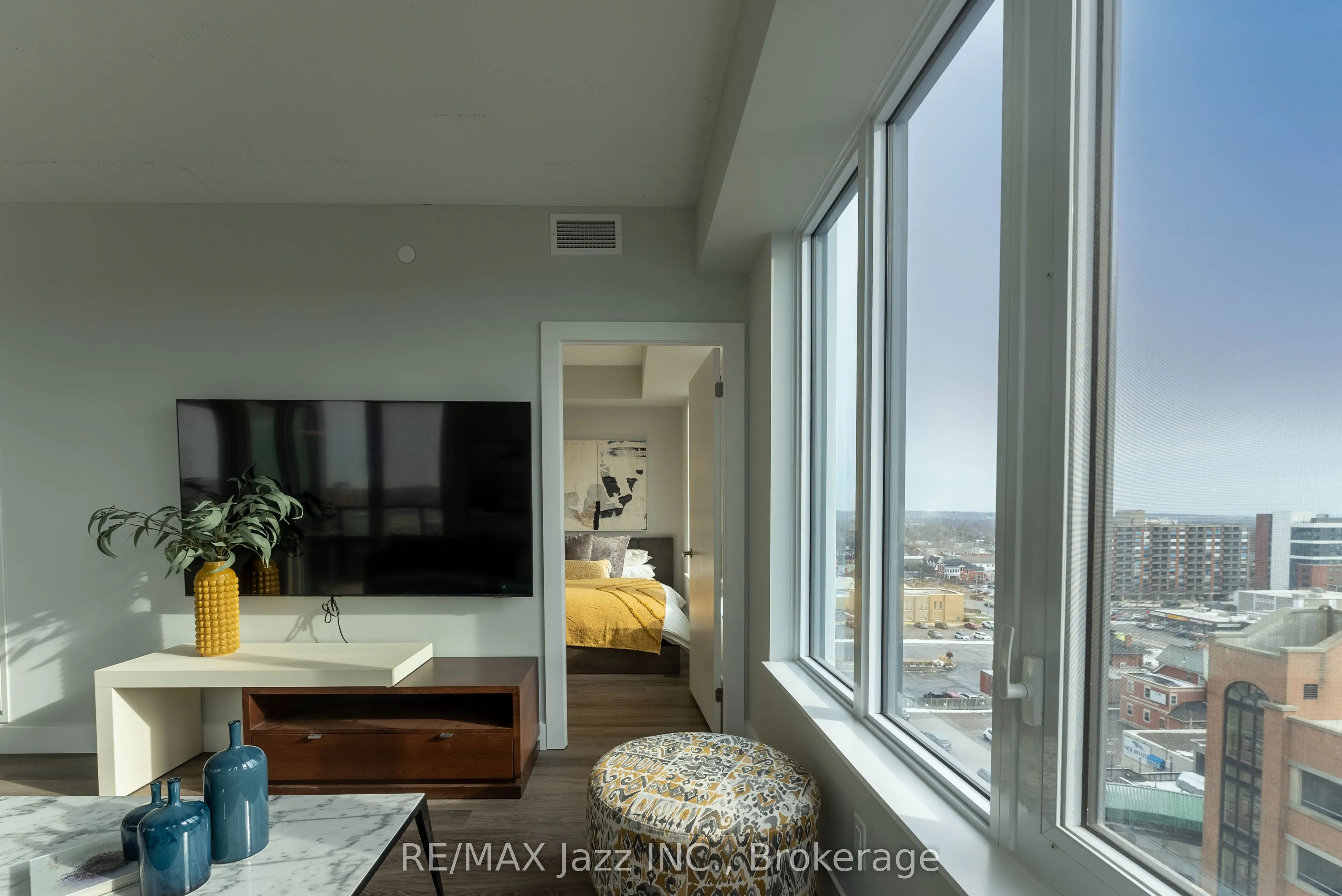 80 Bond Street E #1508