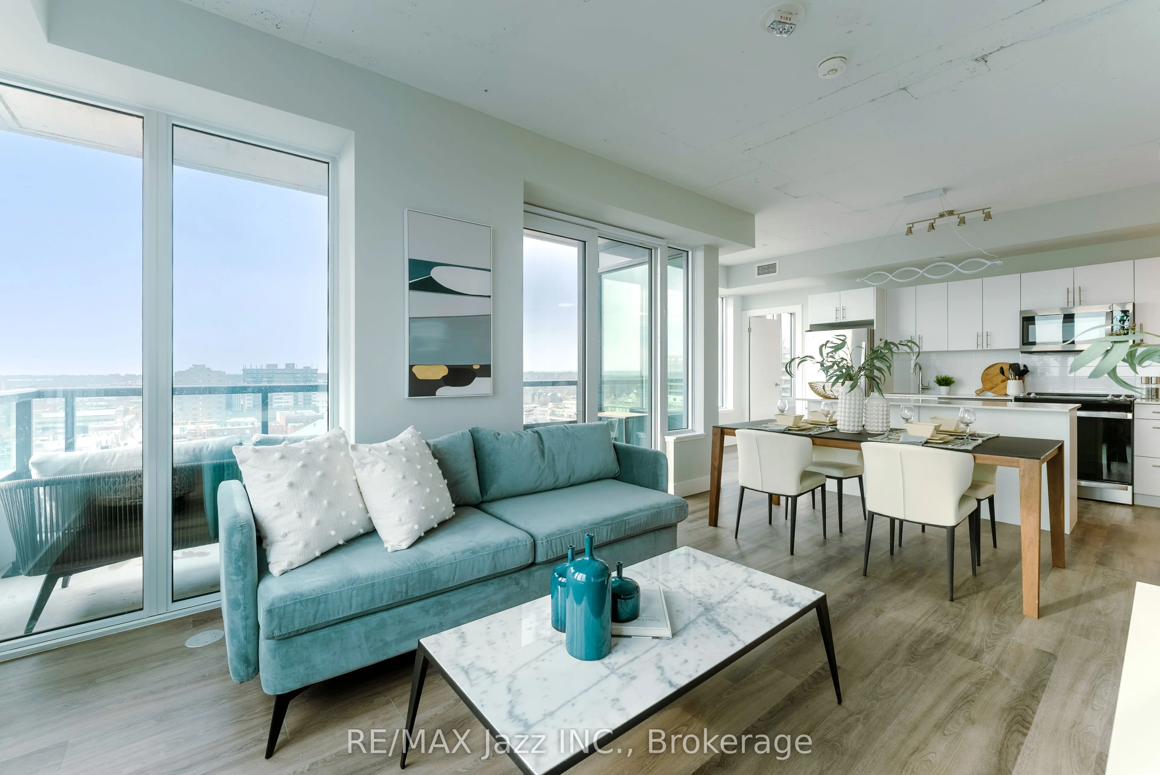80 Bond Street E #1508