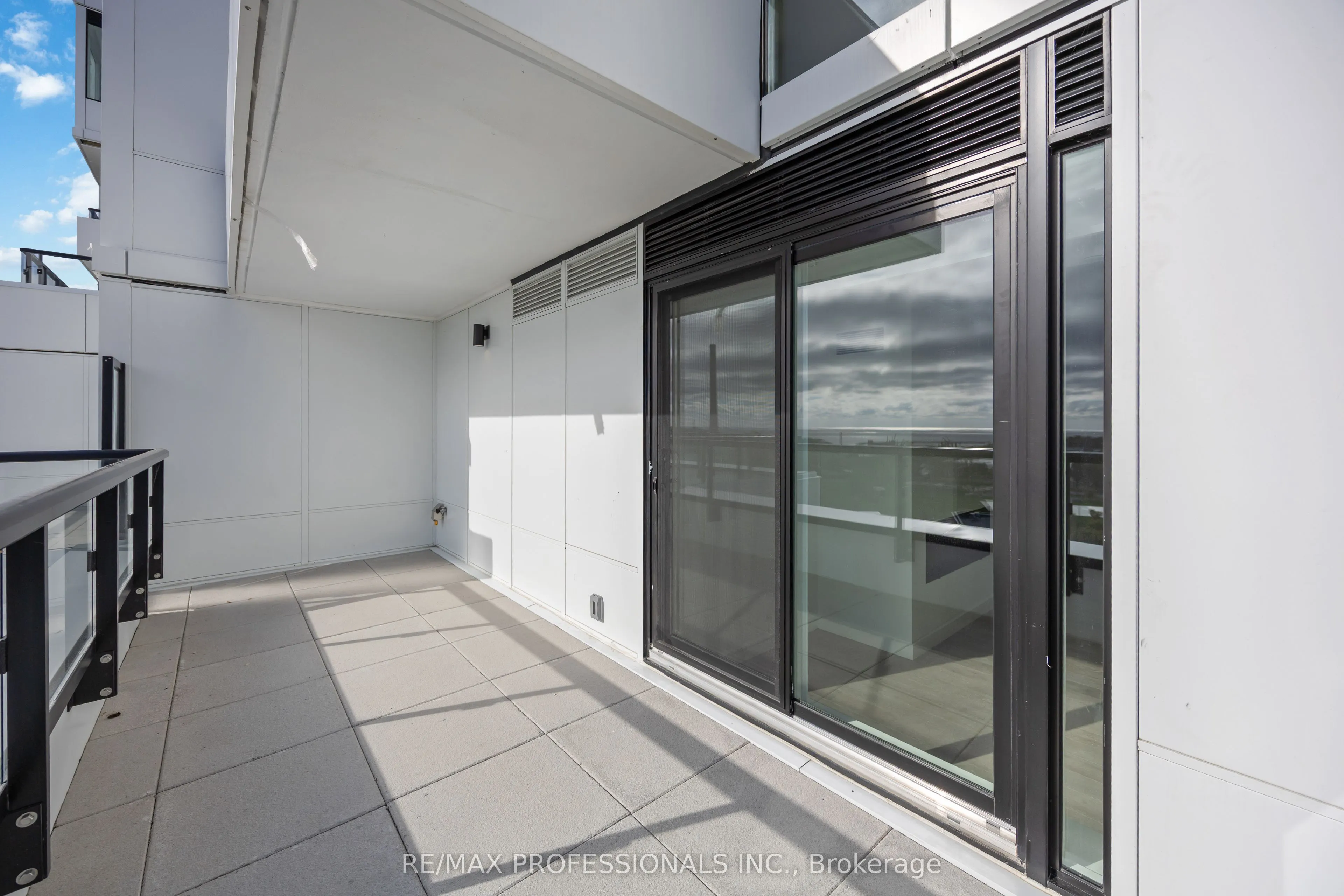 1050 Eastern Avenue #1203