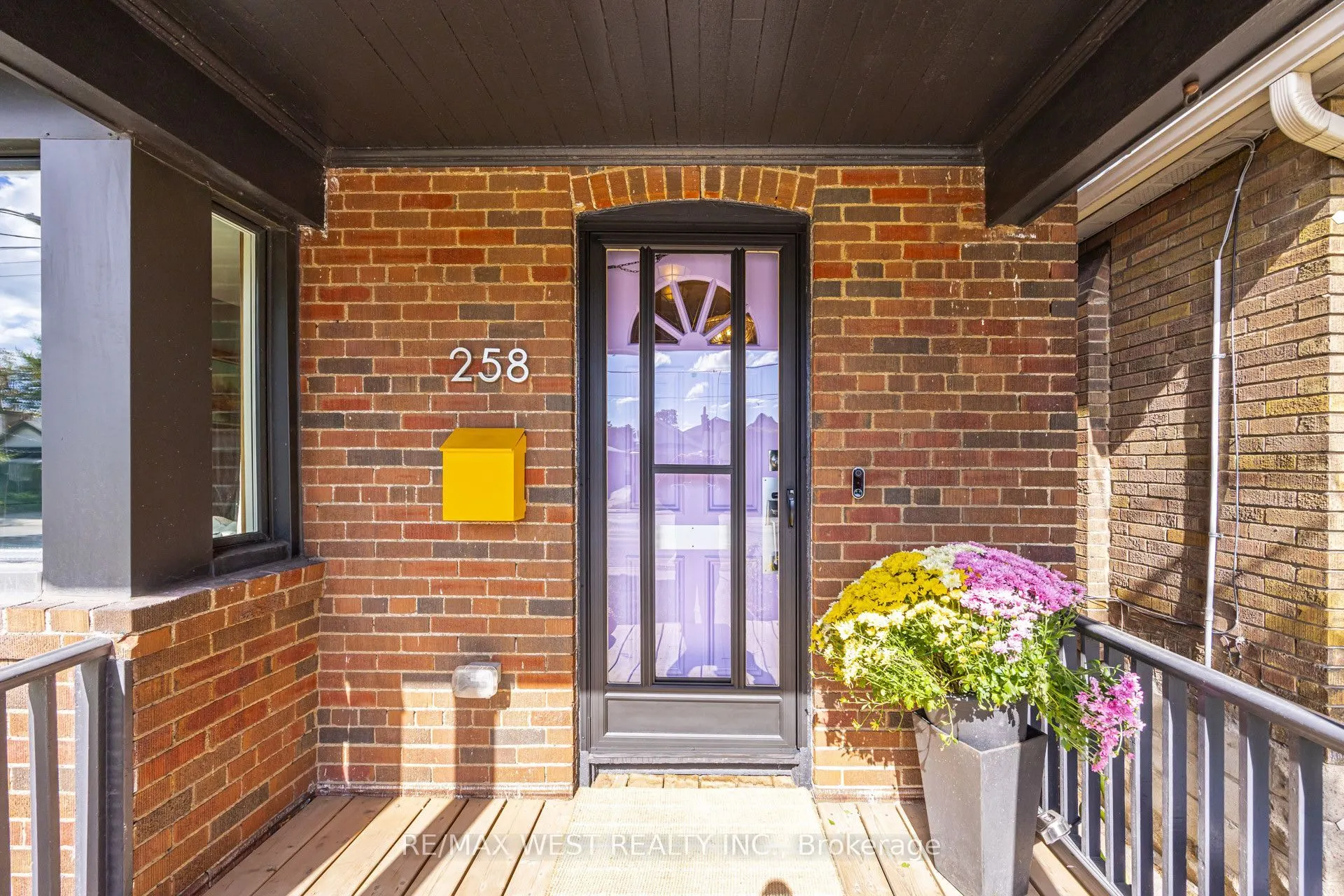 258 O'connor Drive