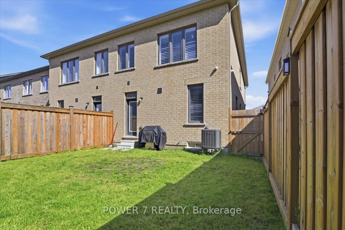94 Conarty Crescent