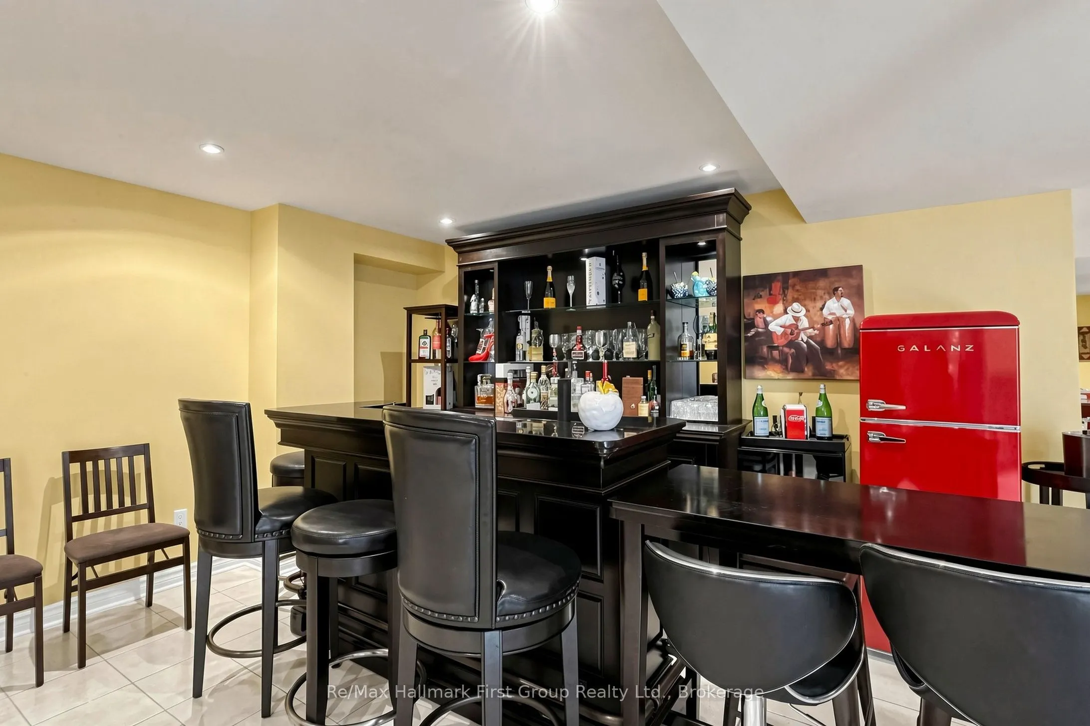 3271 Country Lane