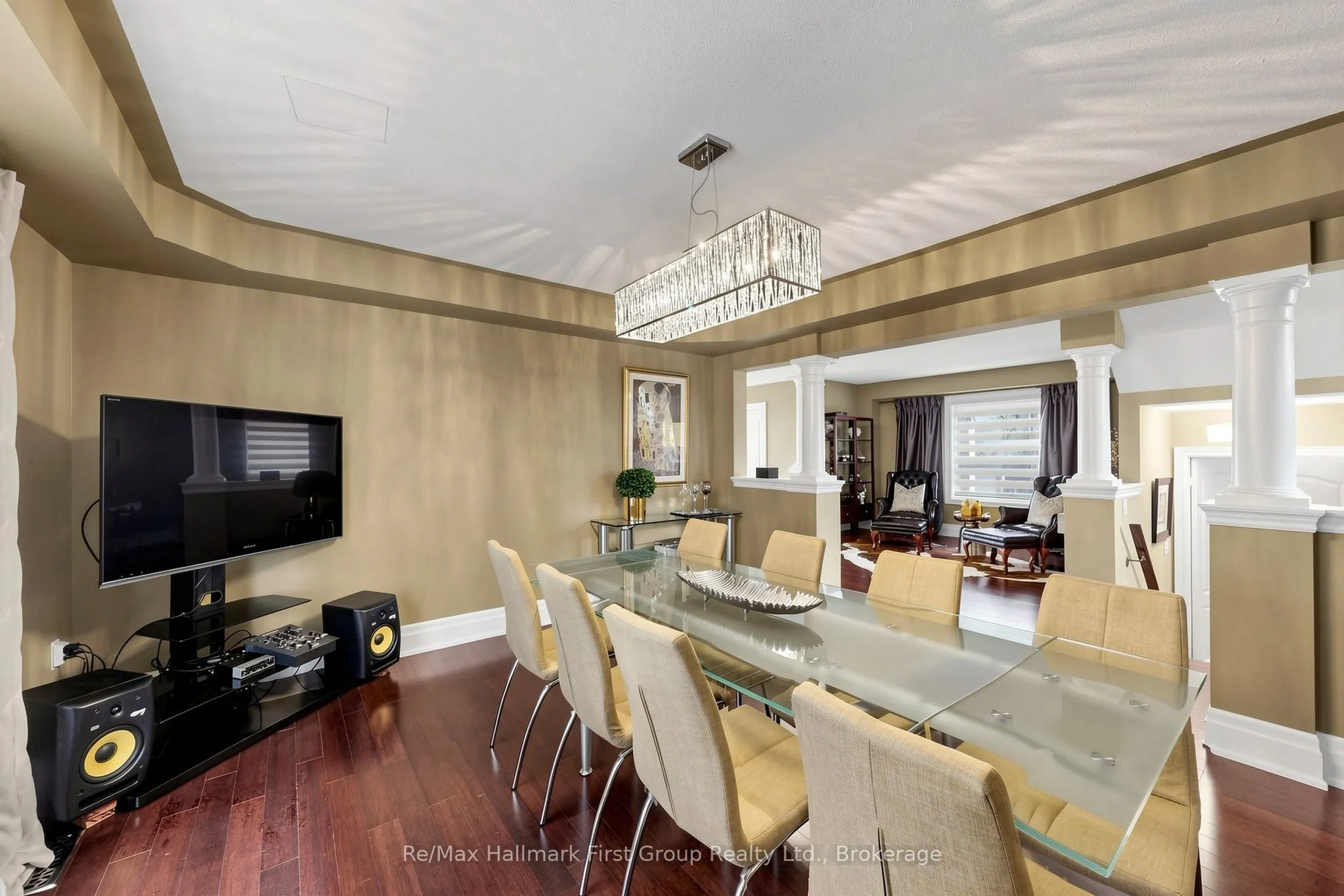 3271 Country Lane