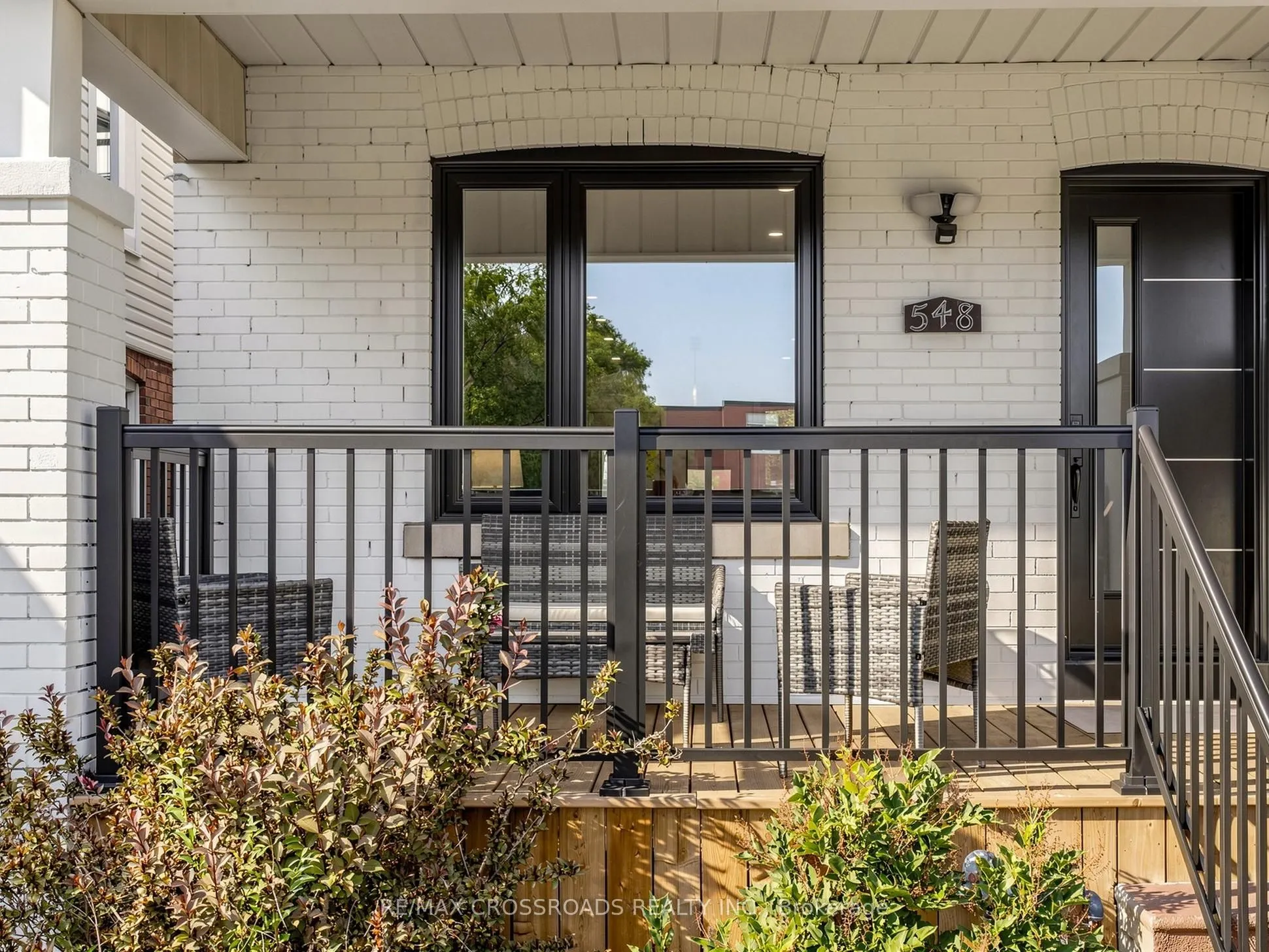 548 Glebeholme Boulevard