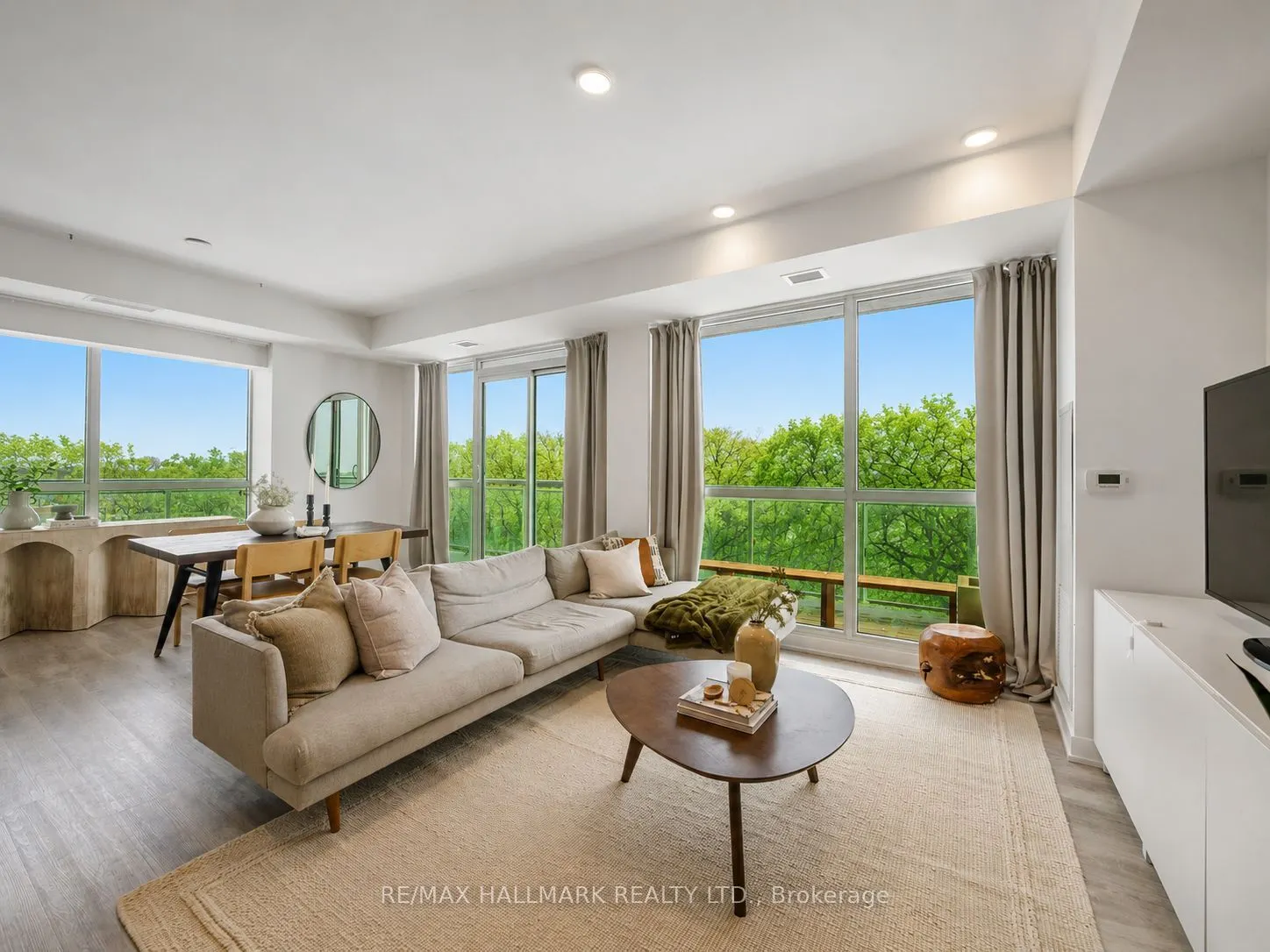 1350 Kingston Road #604