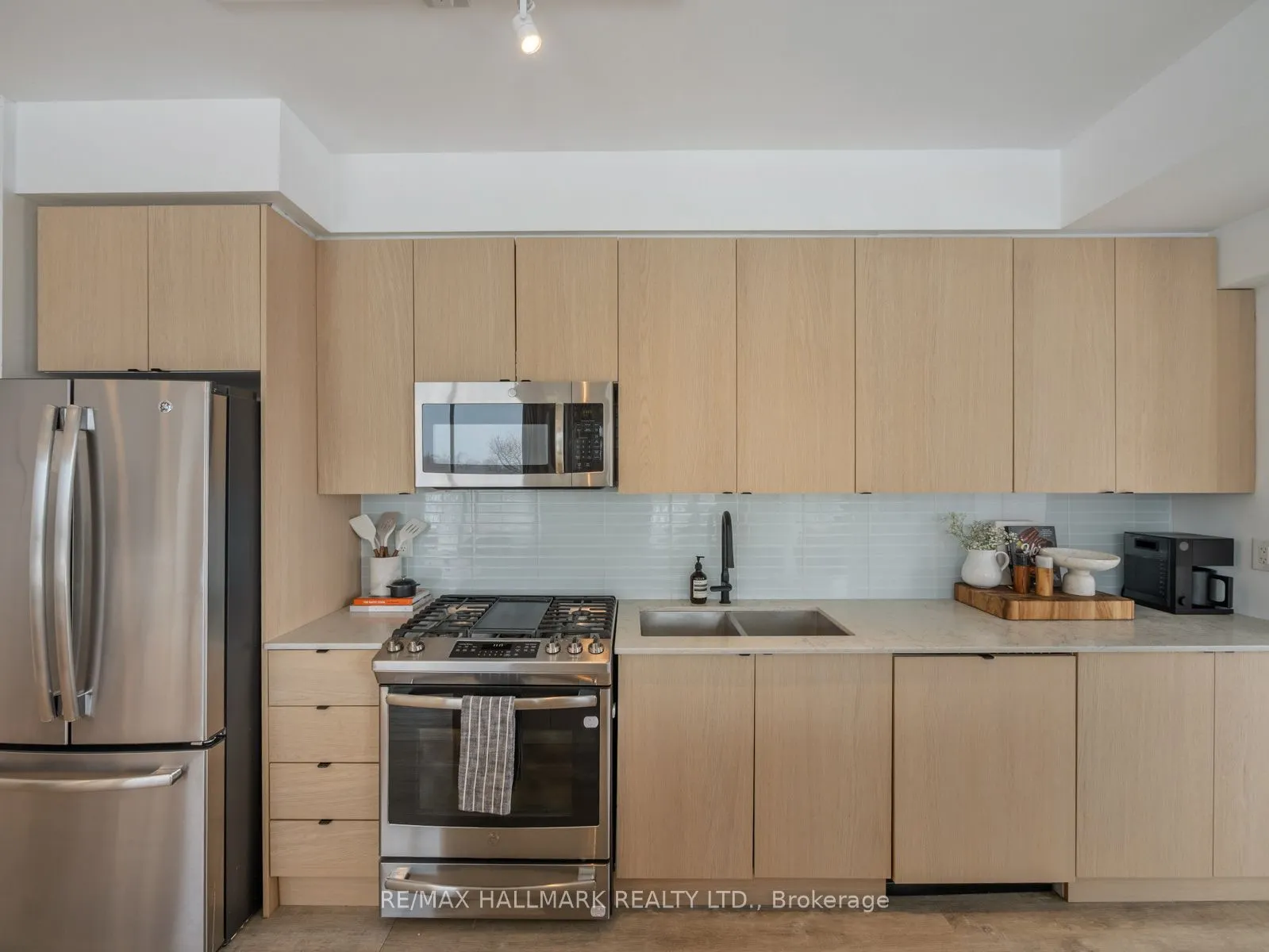 1350 Kingston Road #604