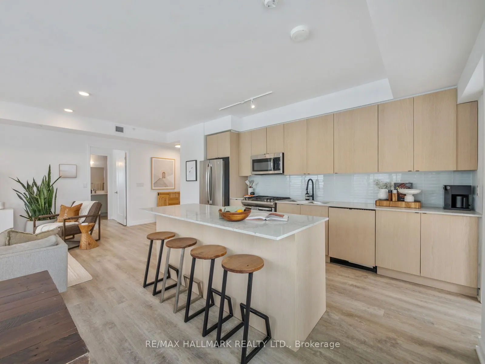 1350 Kingston Road #604