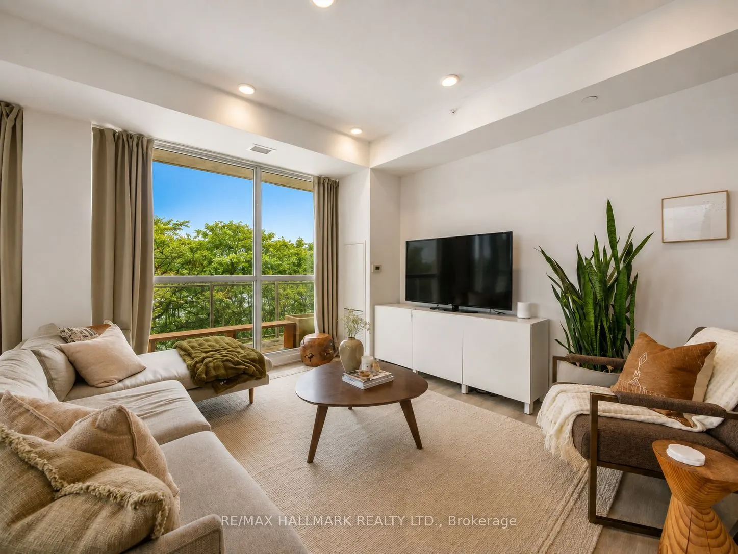 1350 Kingston Road #604