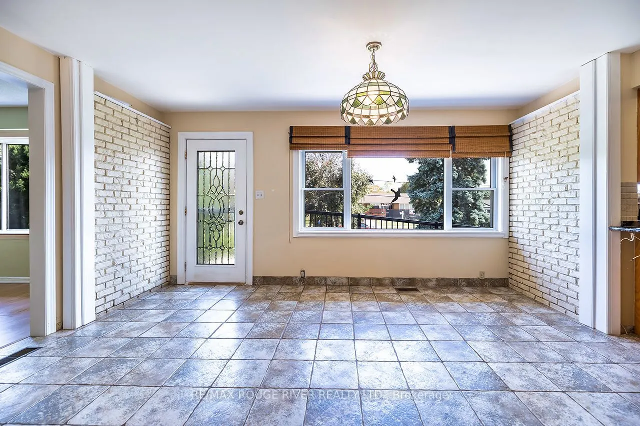 184 Garrard Road