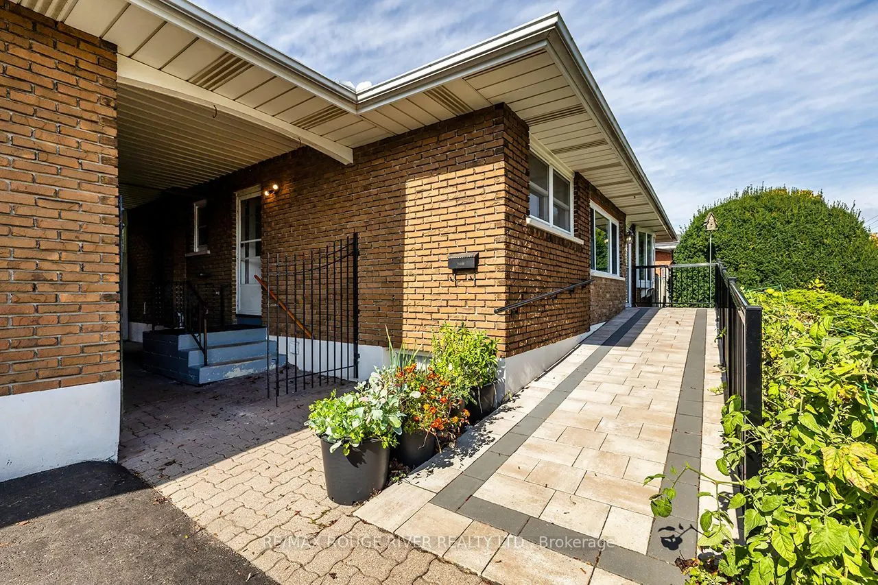 184 Garrard Road