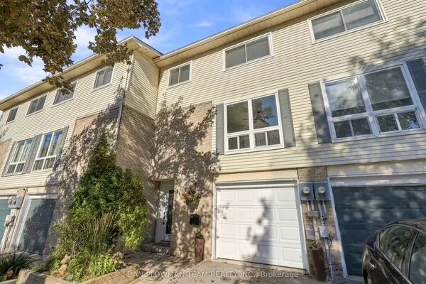 1133 Ritson Road N #81