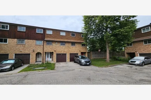 21 Rockwood Drive #8