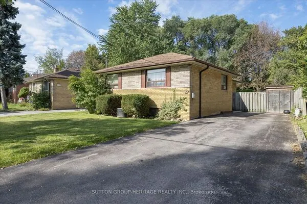 80 Applefield Drive