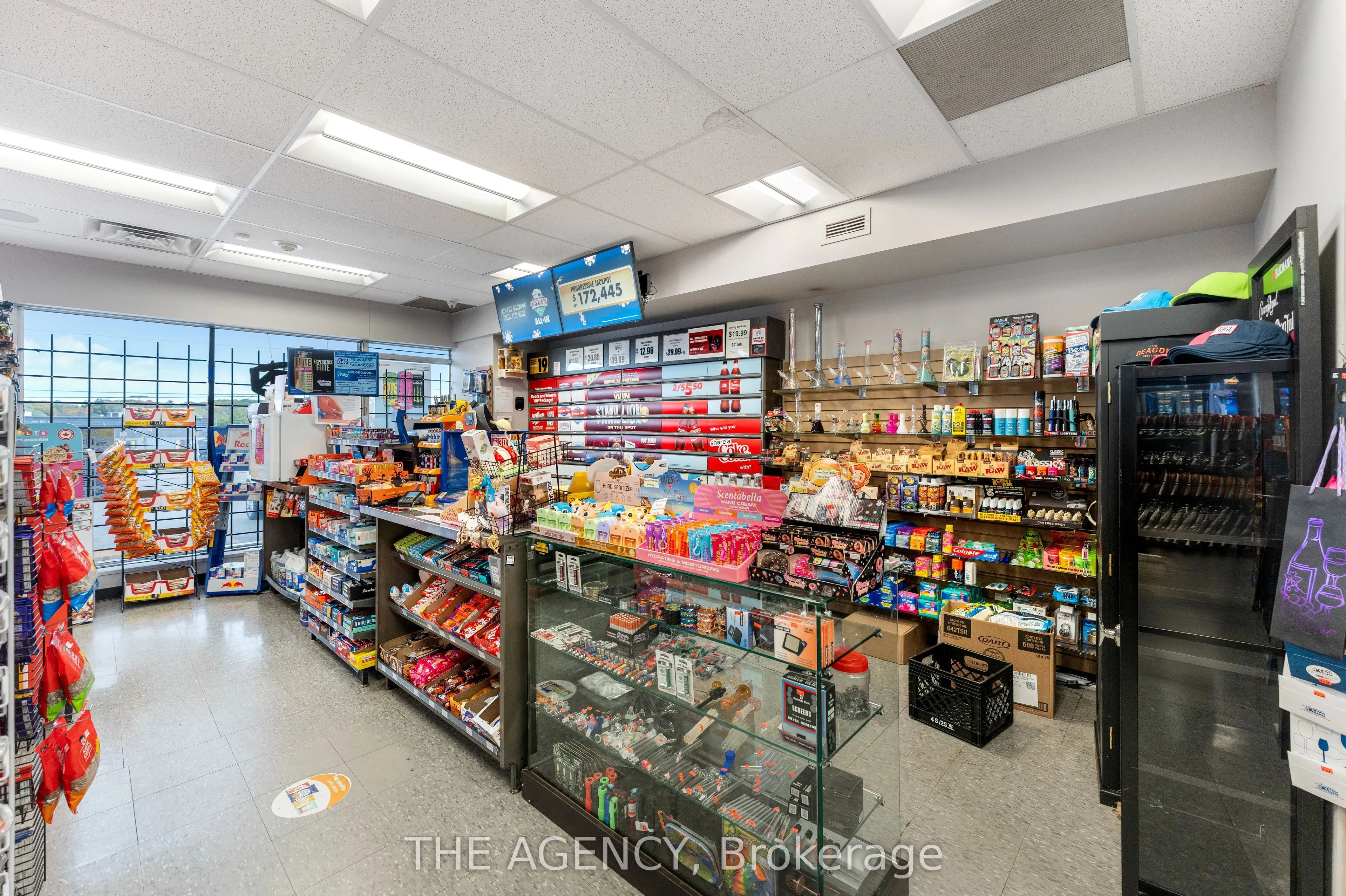 1339 King Street E