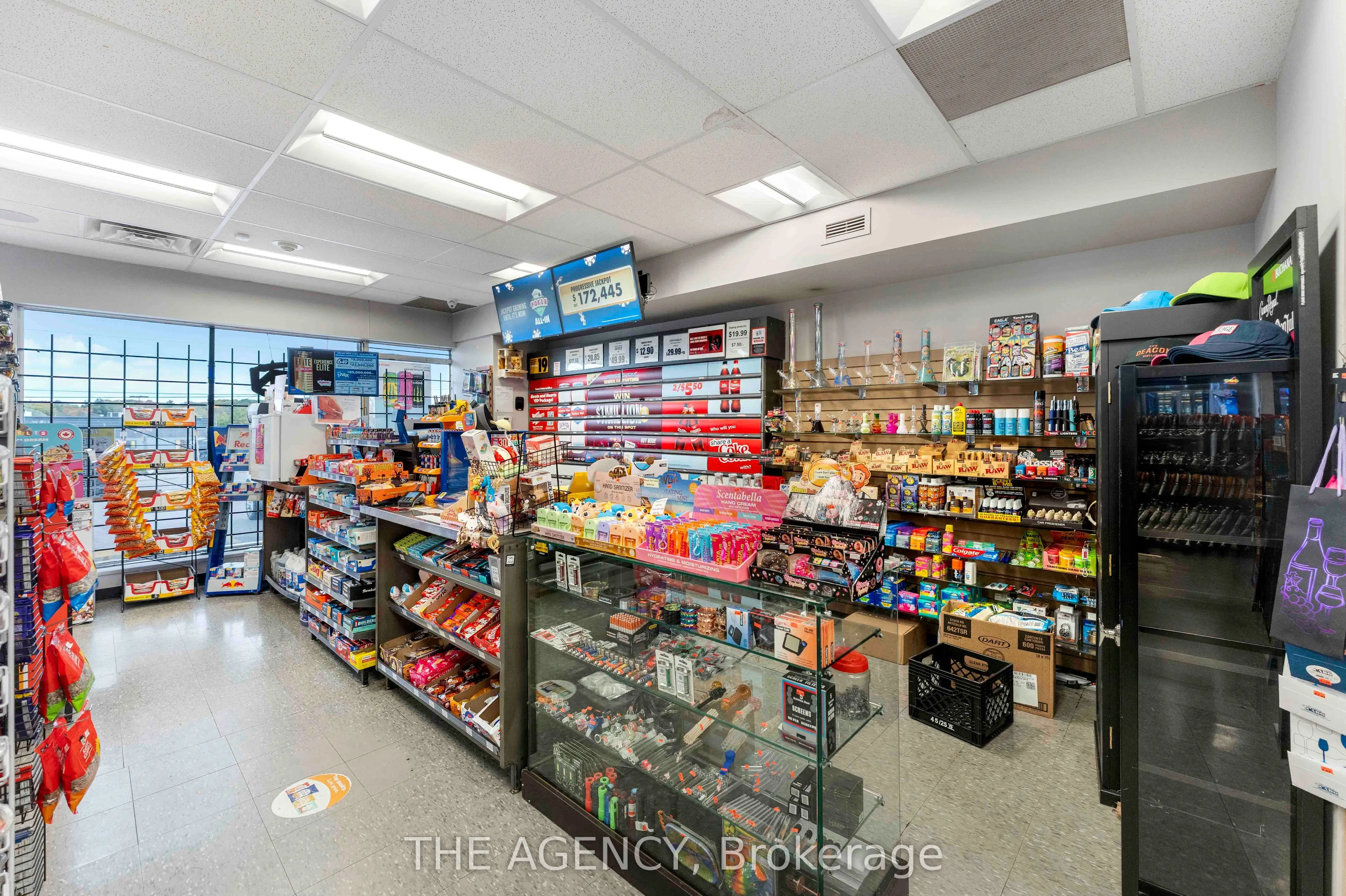 1339 King Street E