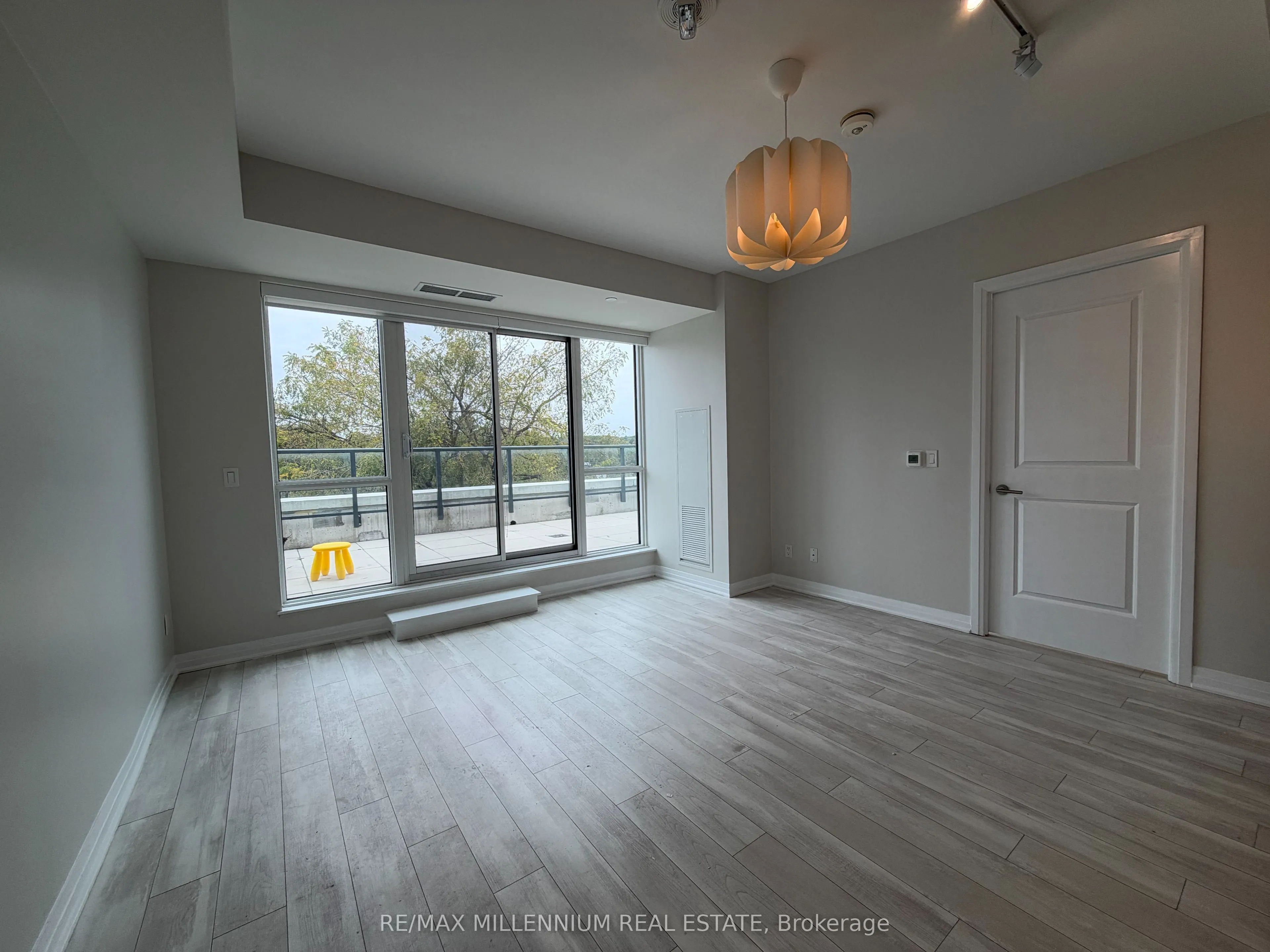 1630 Queen Street E #608