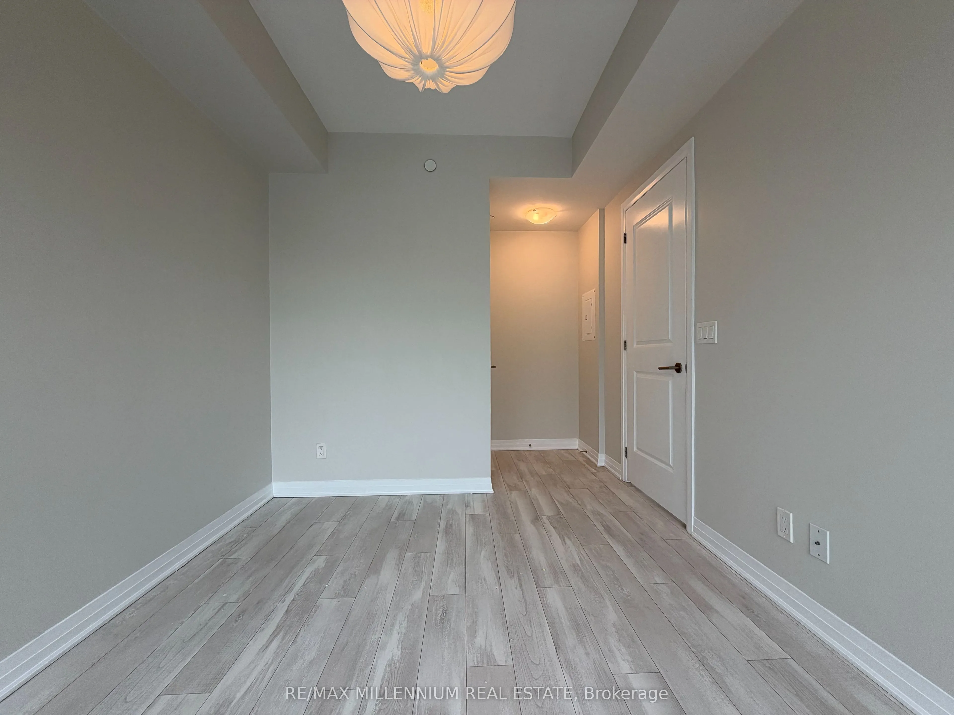 1630 Queen Street E #608