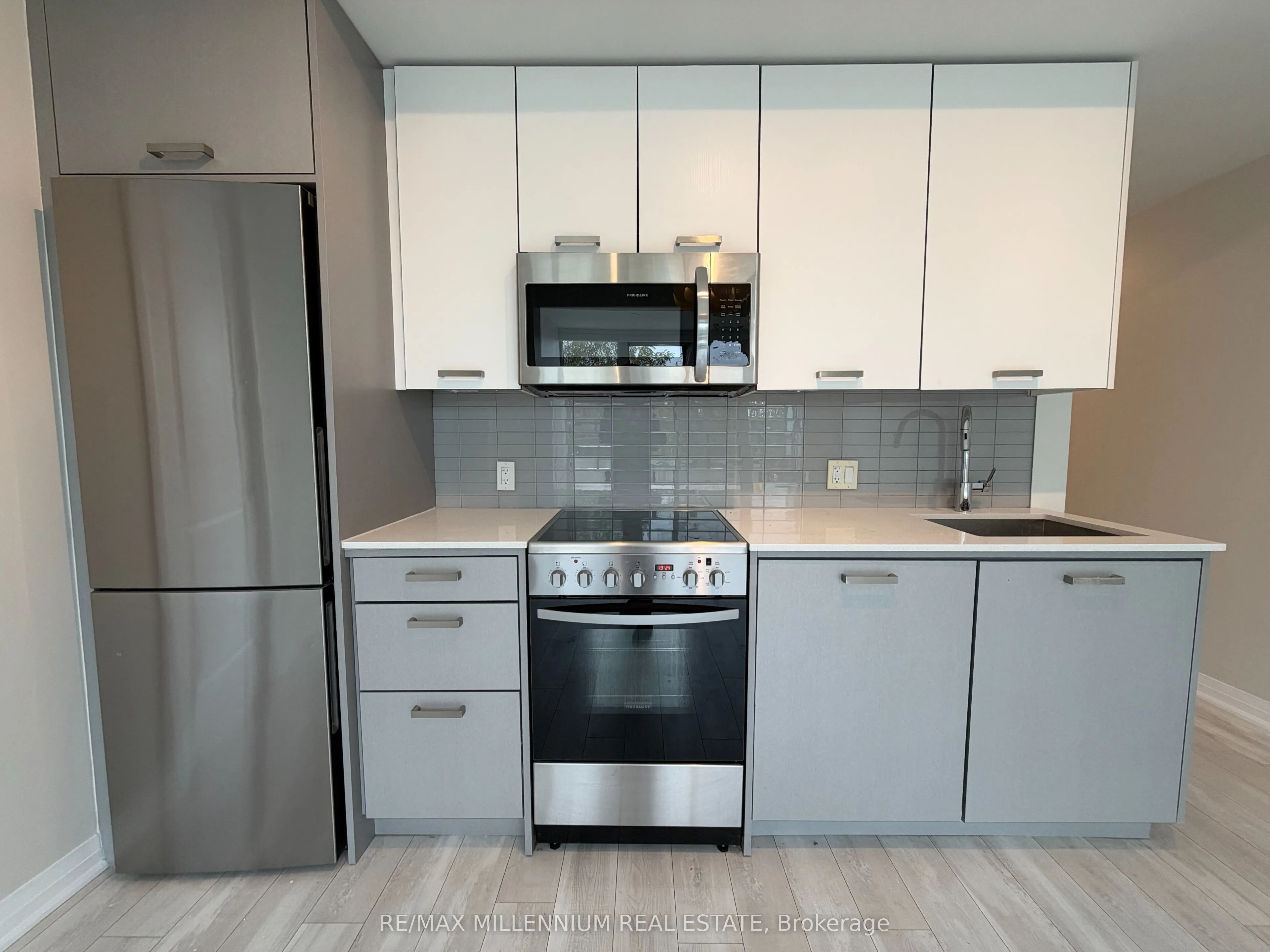 1630 Queen Street E #608