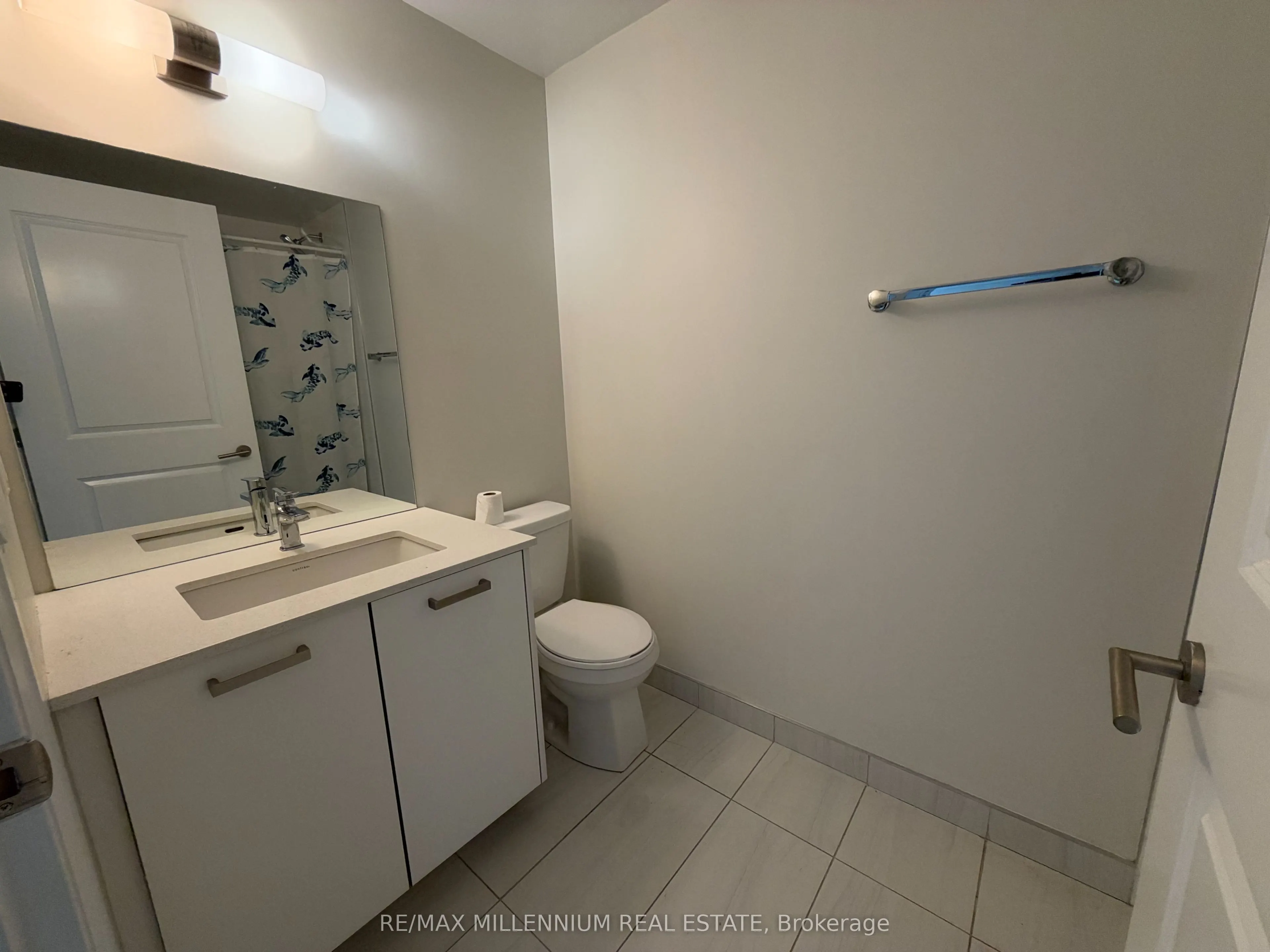 1630 Queen Street E #608