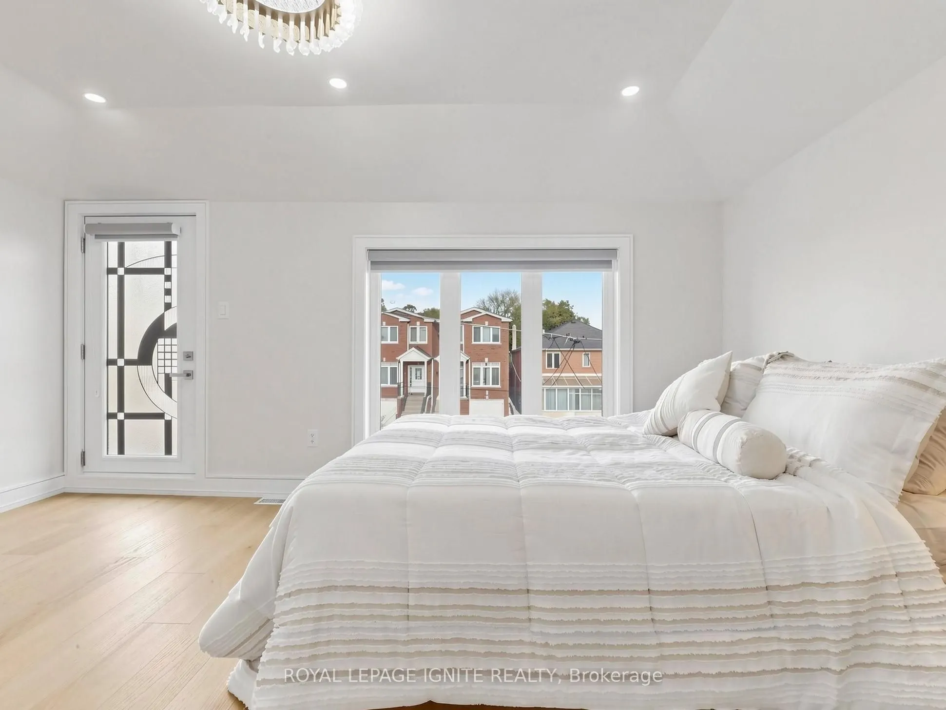 52A Robinson Avenue