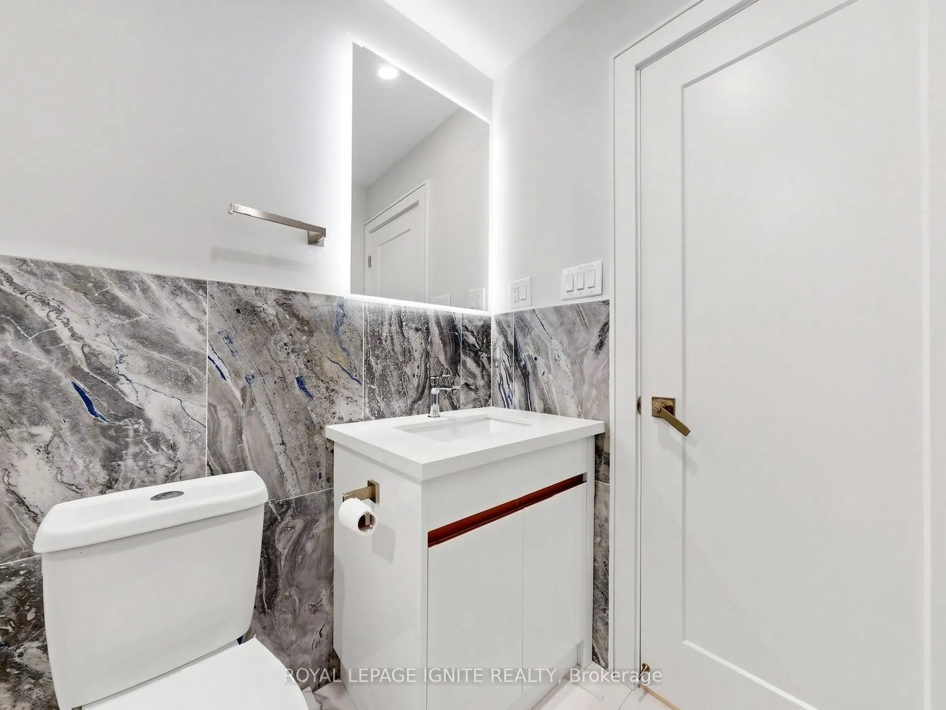 52A Robinson Avenue
