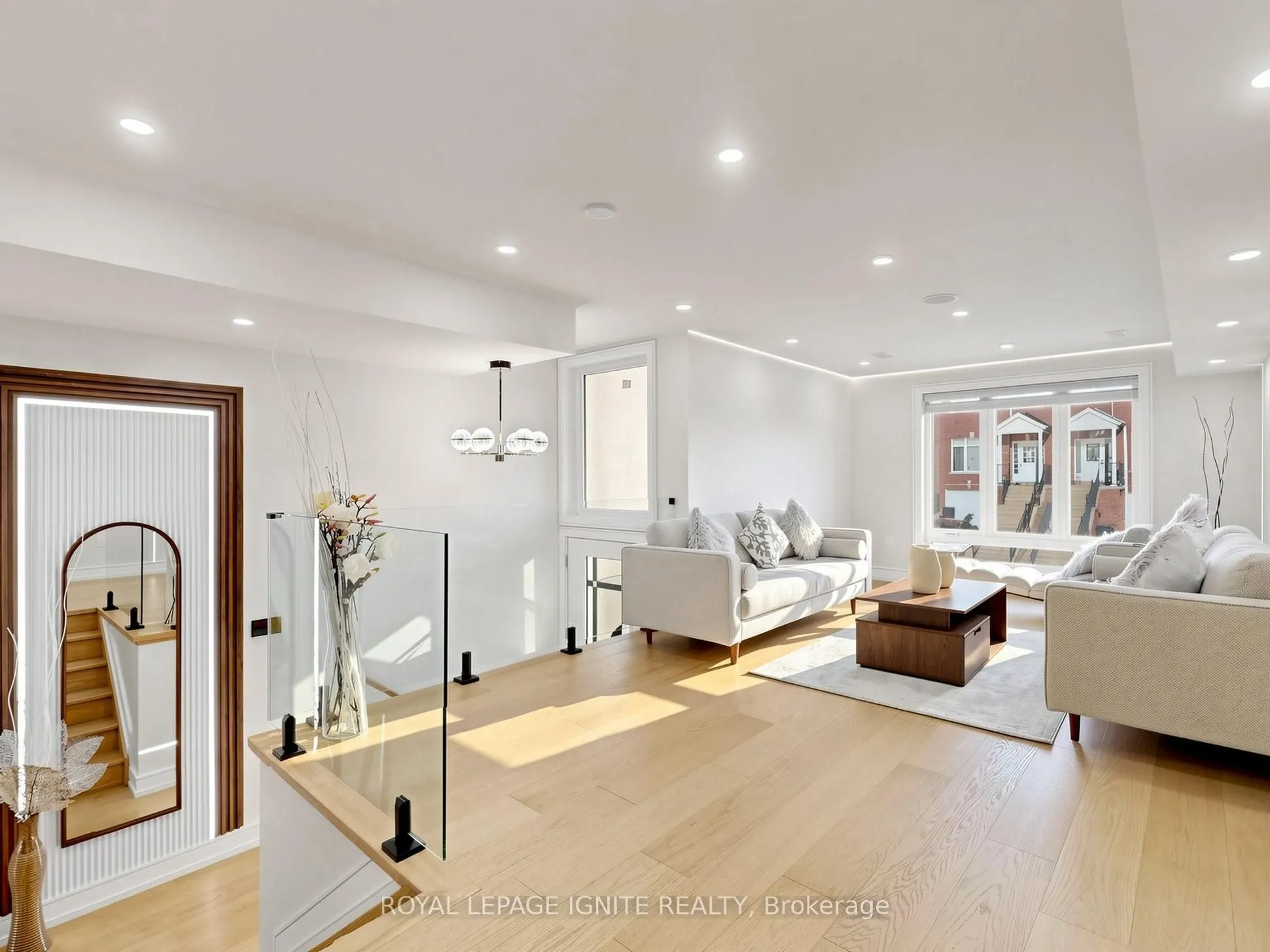 52A Robinson Avenue