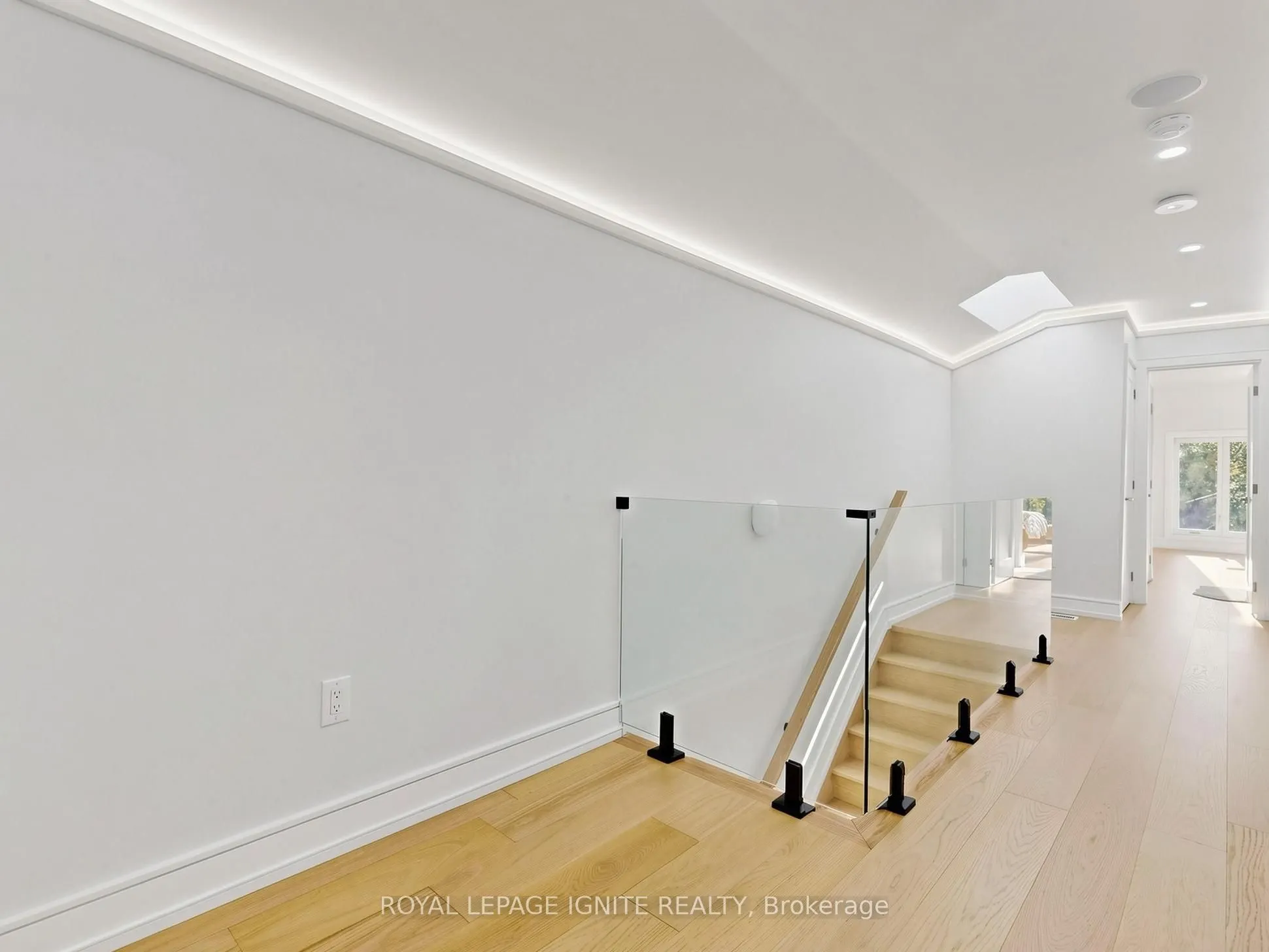 52A Robinson Avenue