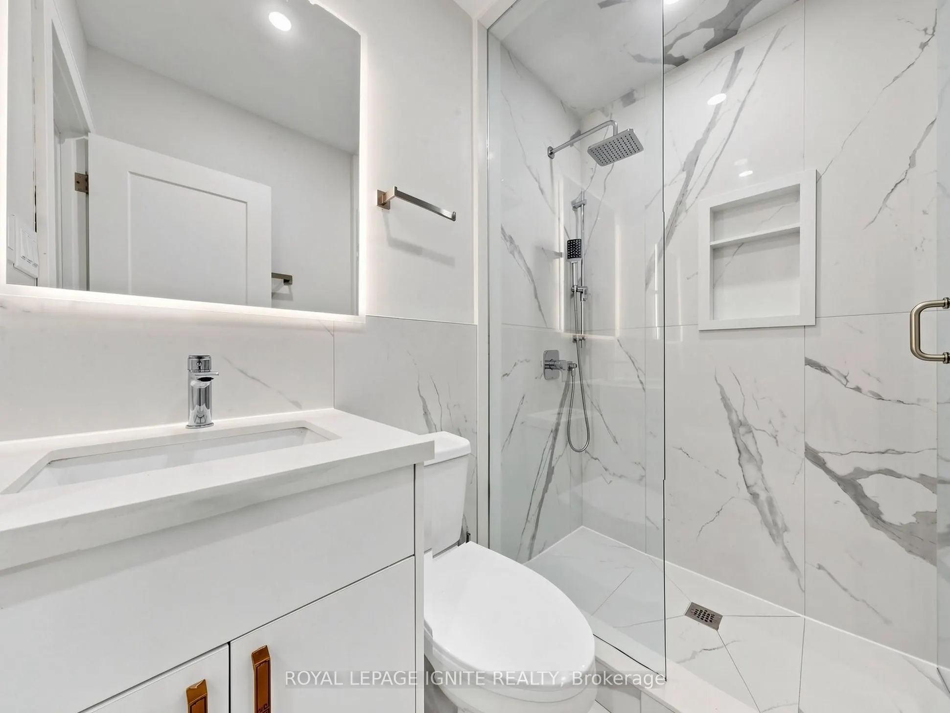 52A Robinson Avenue