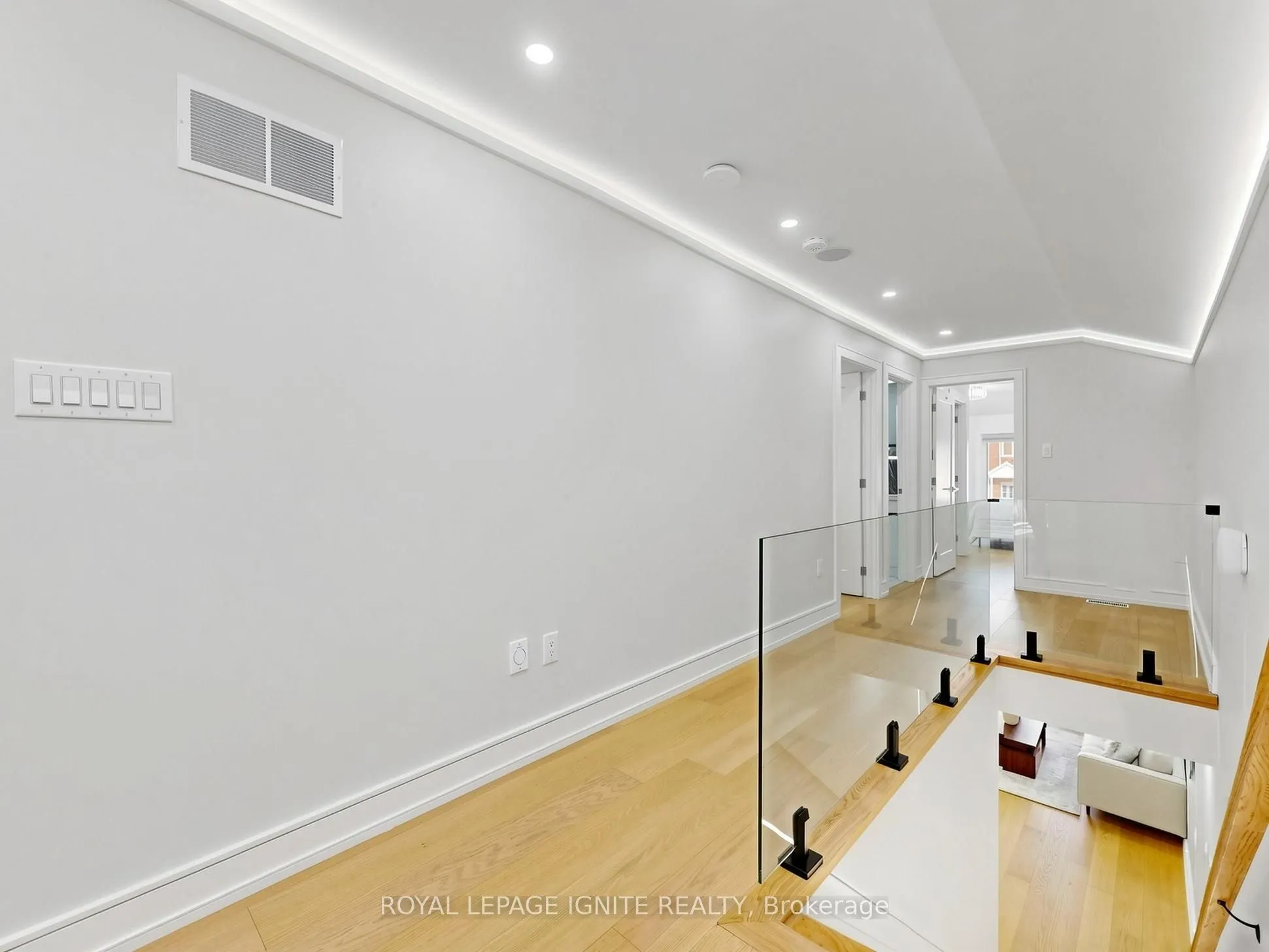 52A Robinson Avenue