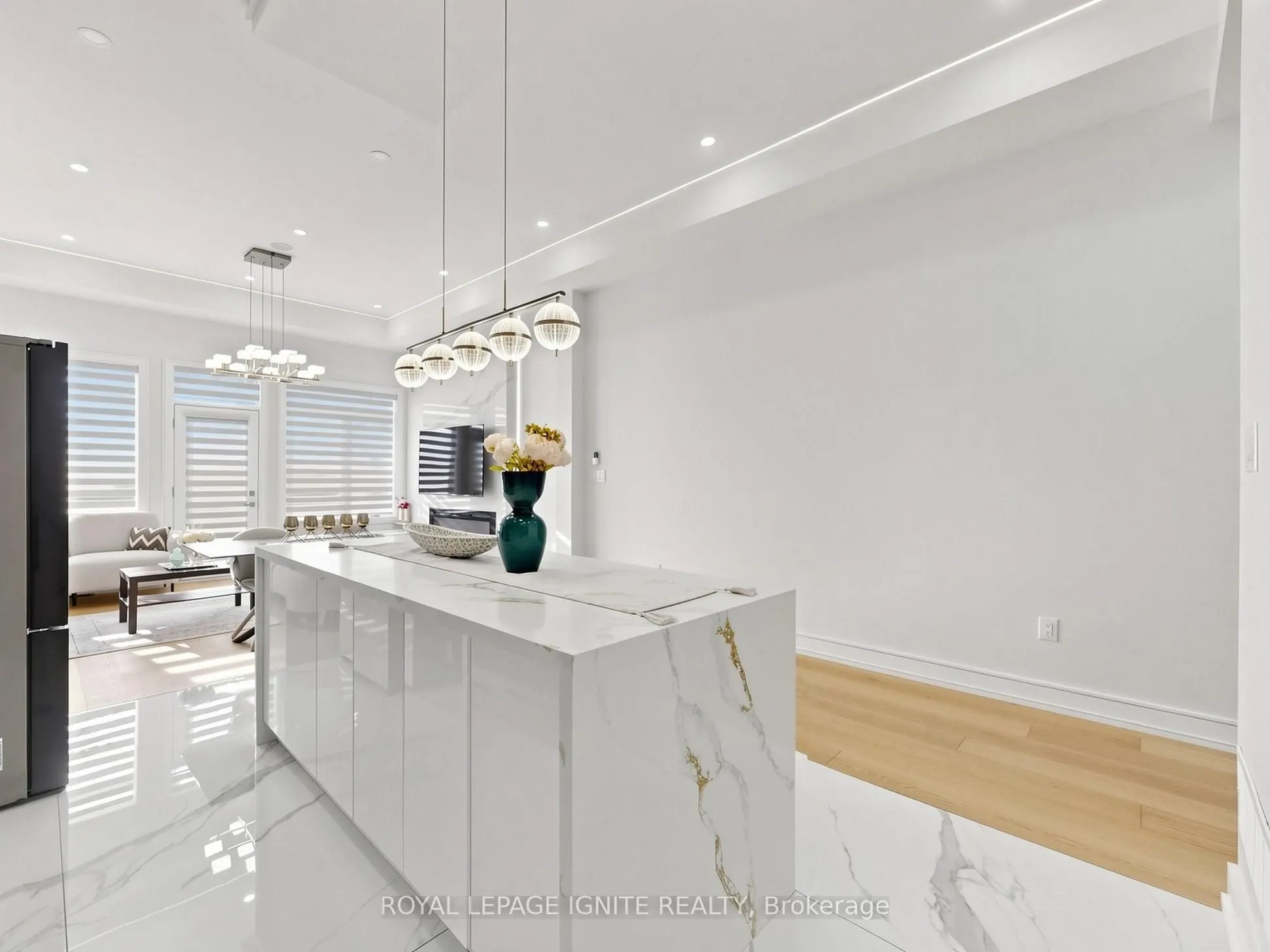 52A Robinson Avenue