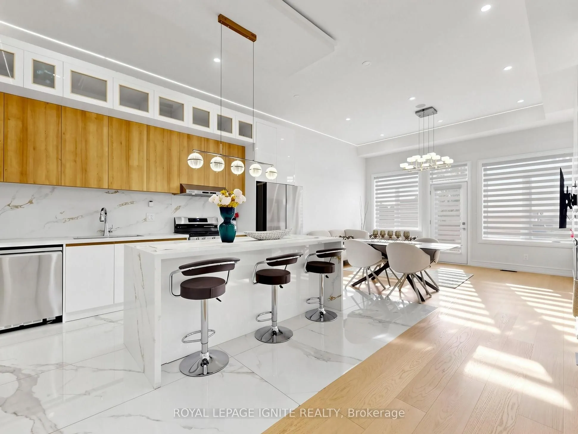 52A Robinson Avenue