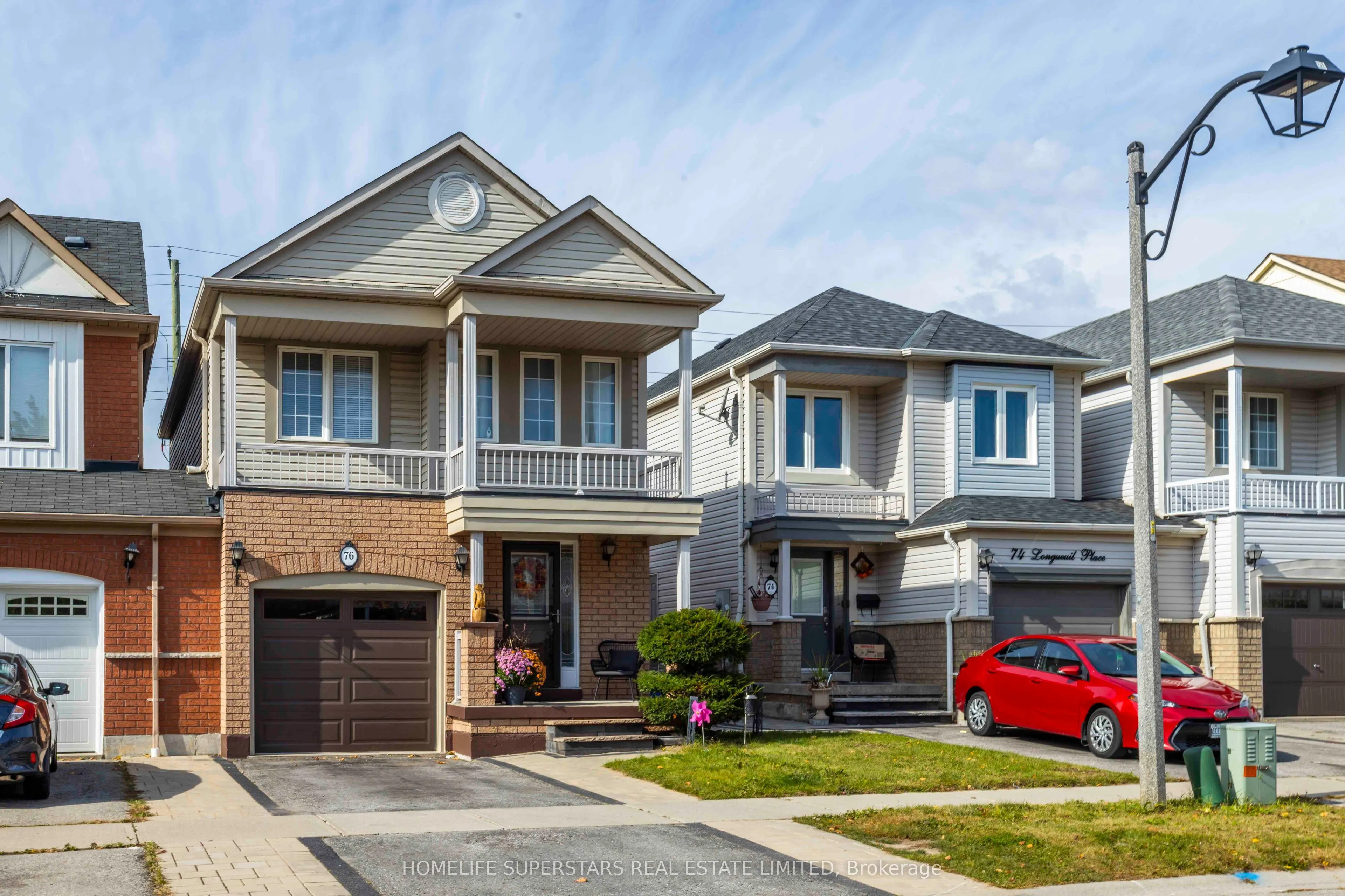 76 Longueuil Place