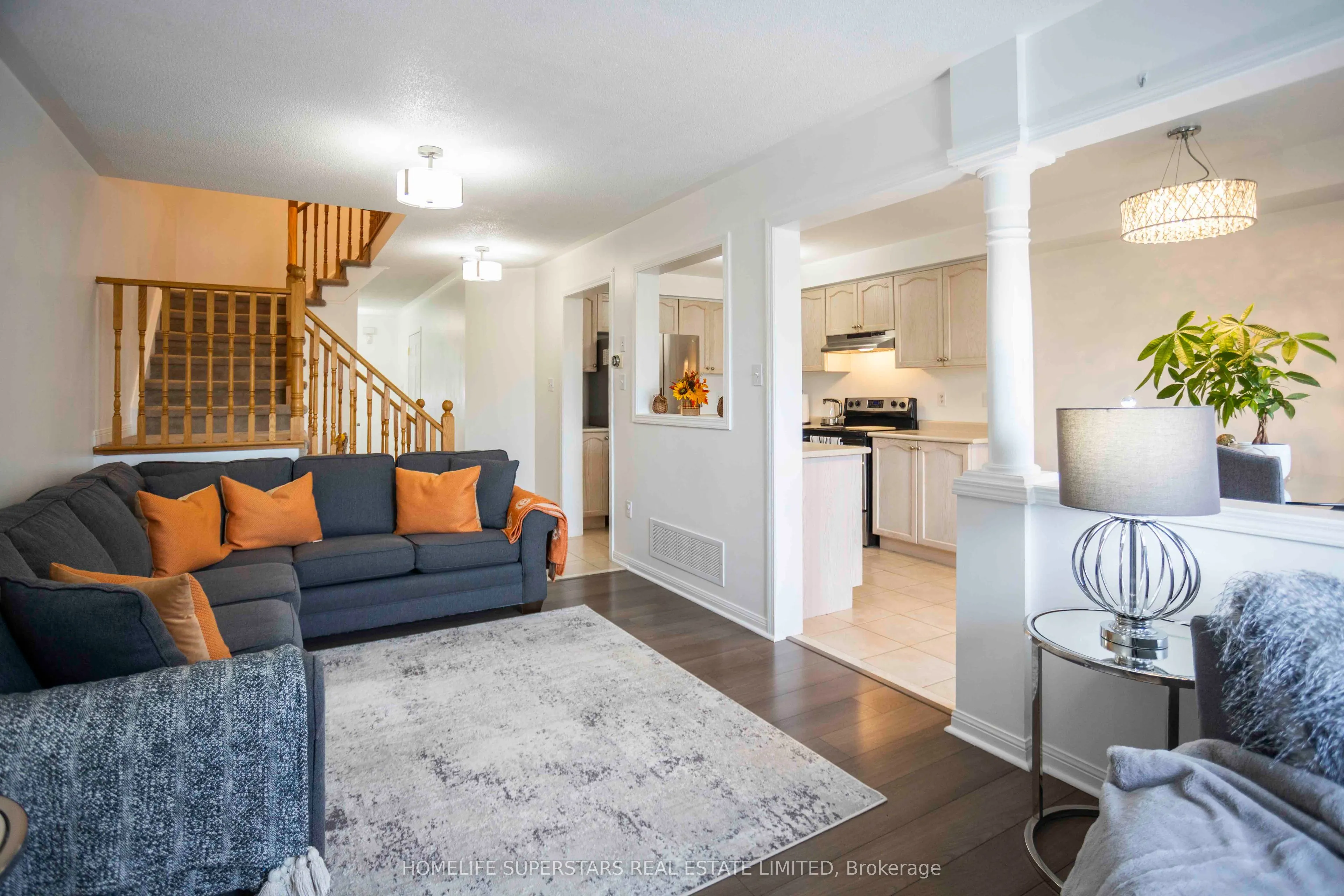 76 Longueuil Place